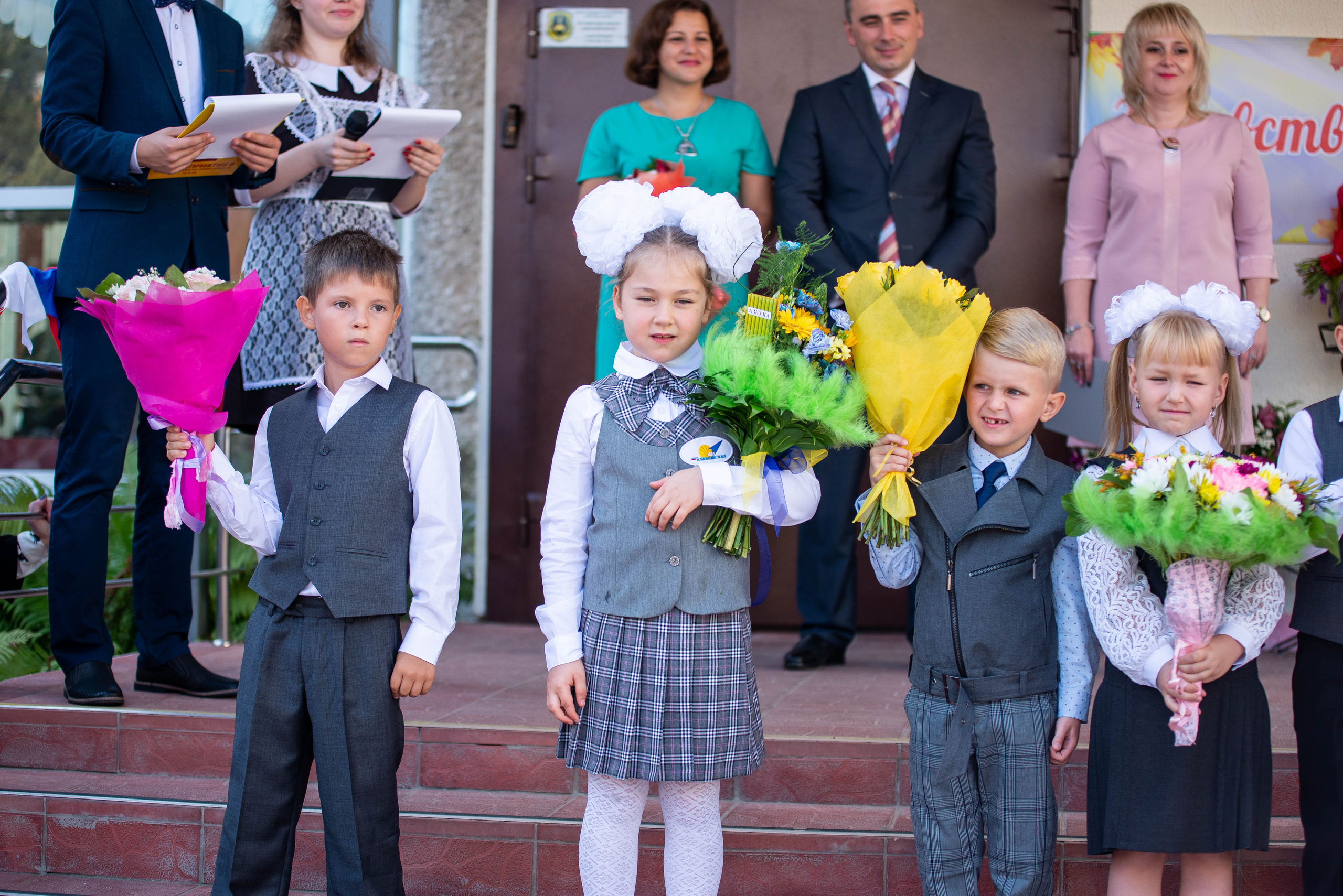 Репортаж 1 сентября. Выпускные альбомы в Подольске Москве и МО