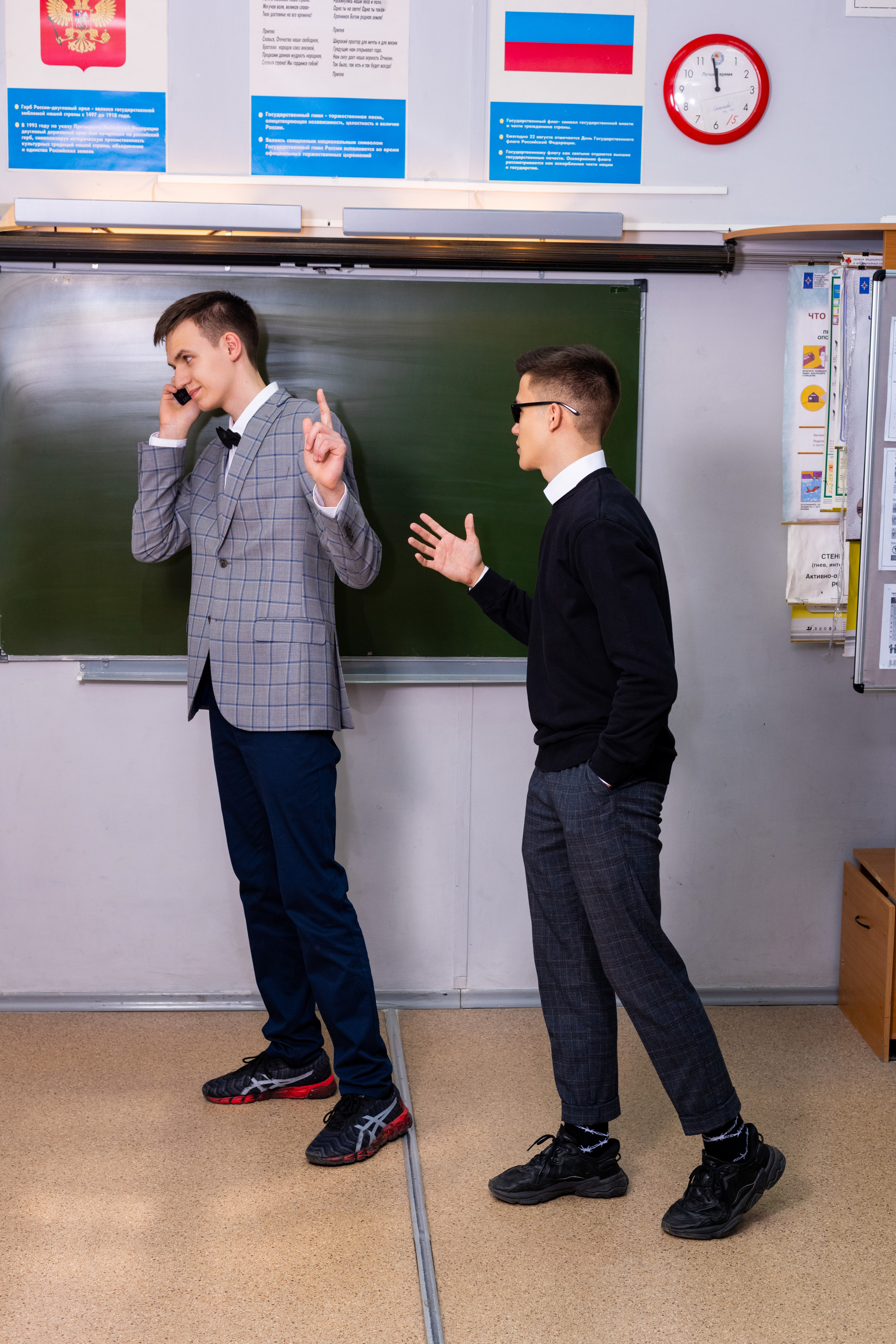 Лицей Климовска 11 класс. Выпускные альбомы в Подольске Москве и МО