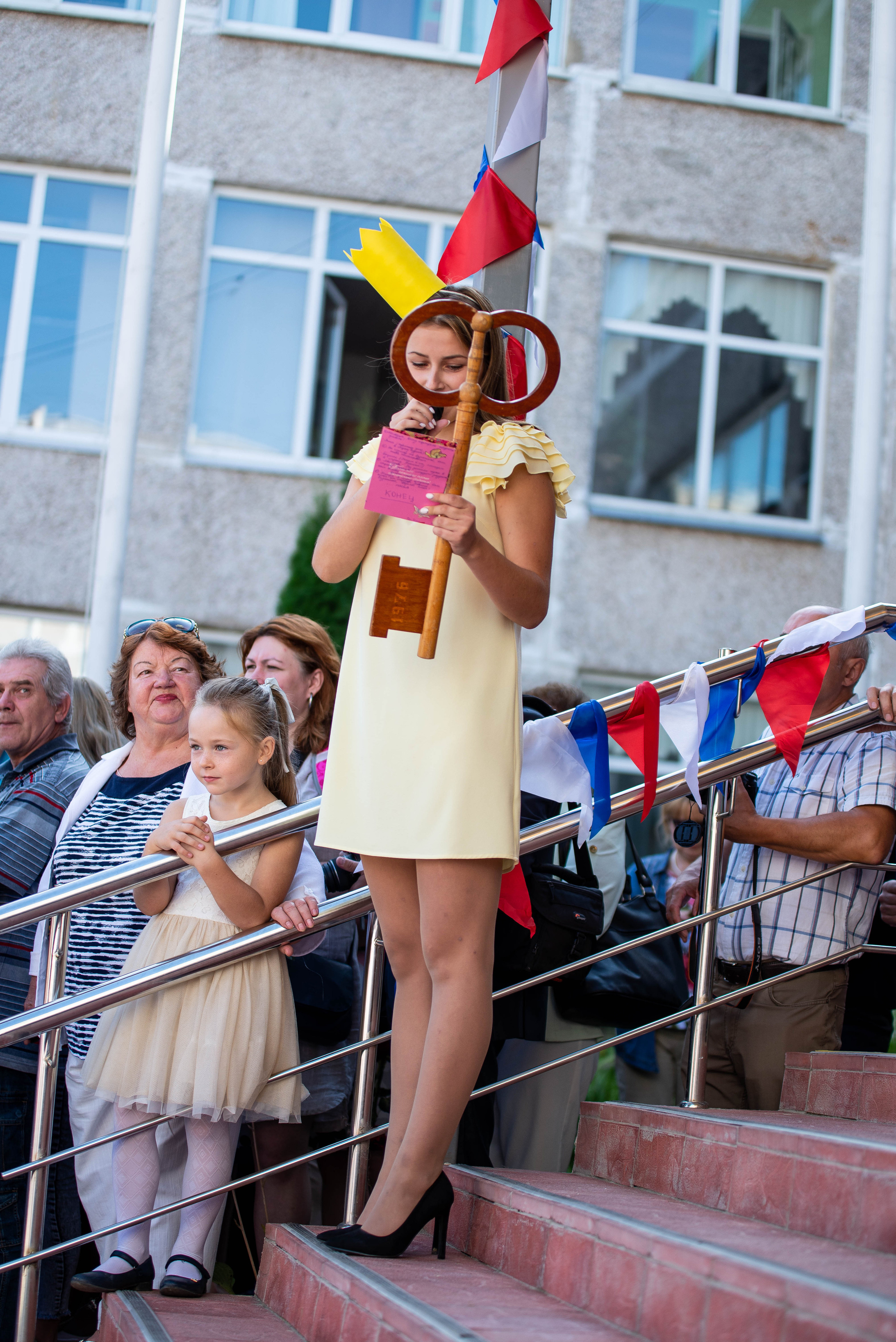 Репортаж 1 сентября. Выпускные альбомы в Подольске Москве и МО