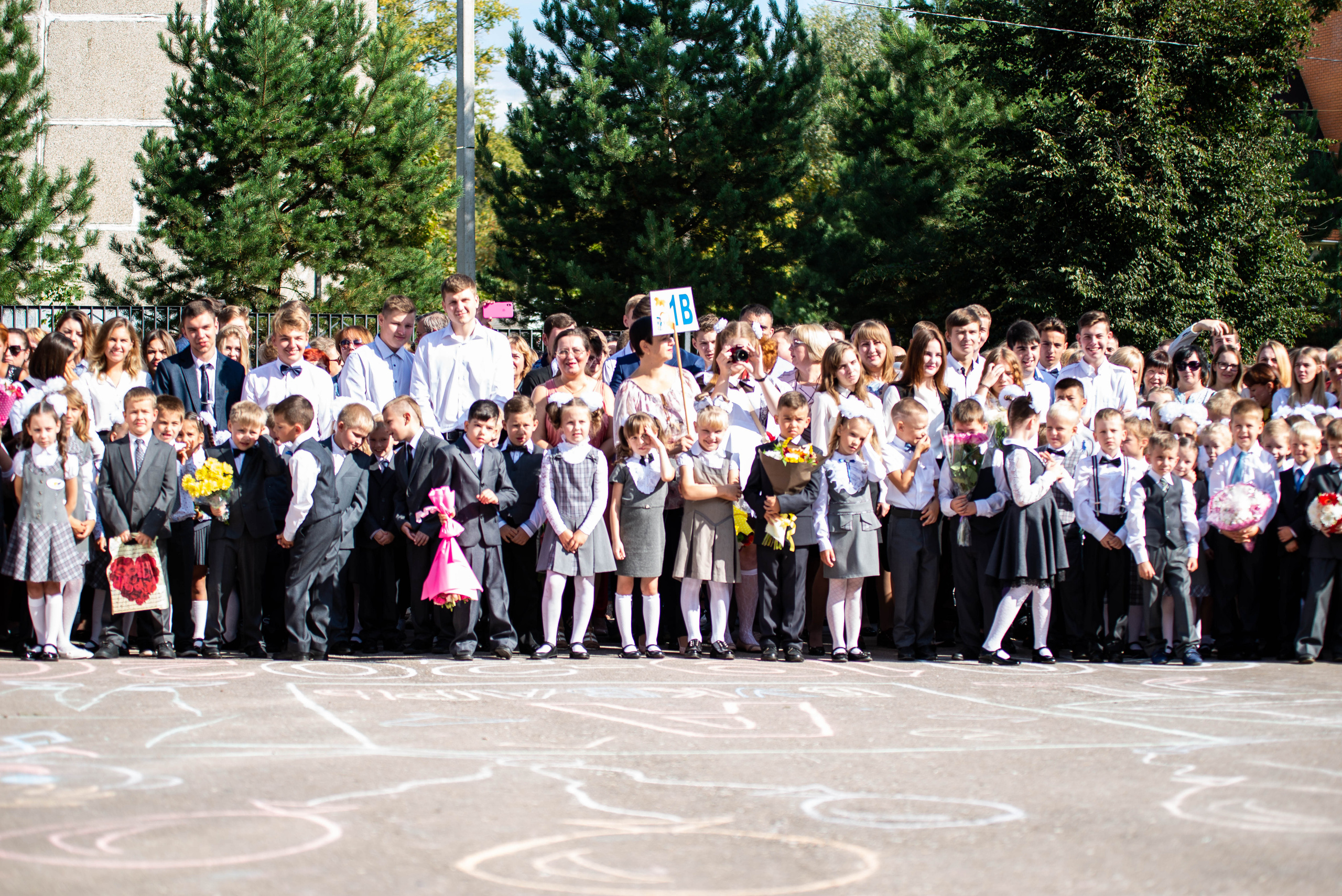 Репортаж 1 сентября. Выпускные альбомы в Подольске Москве и МО