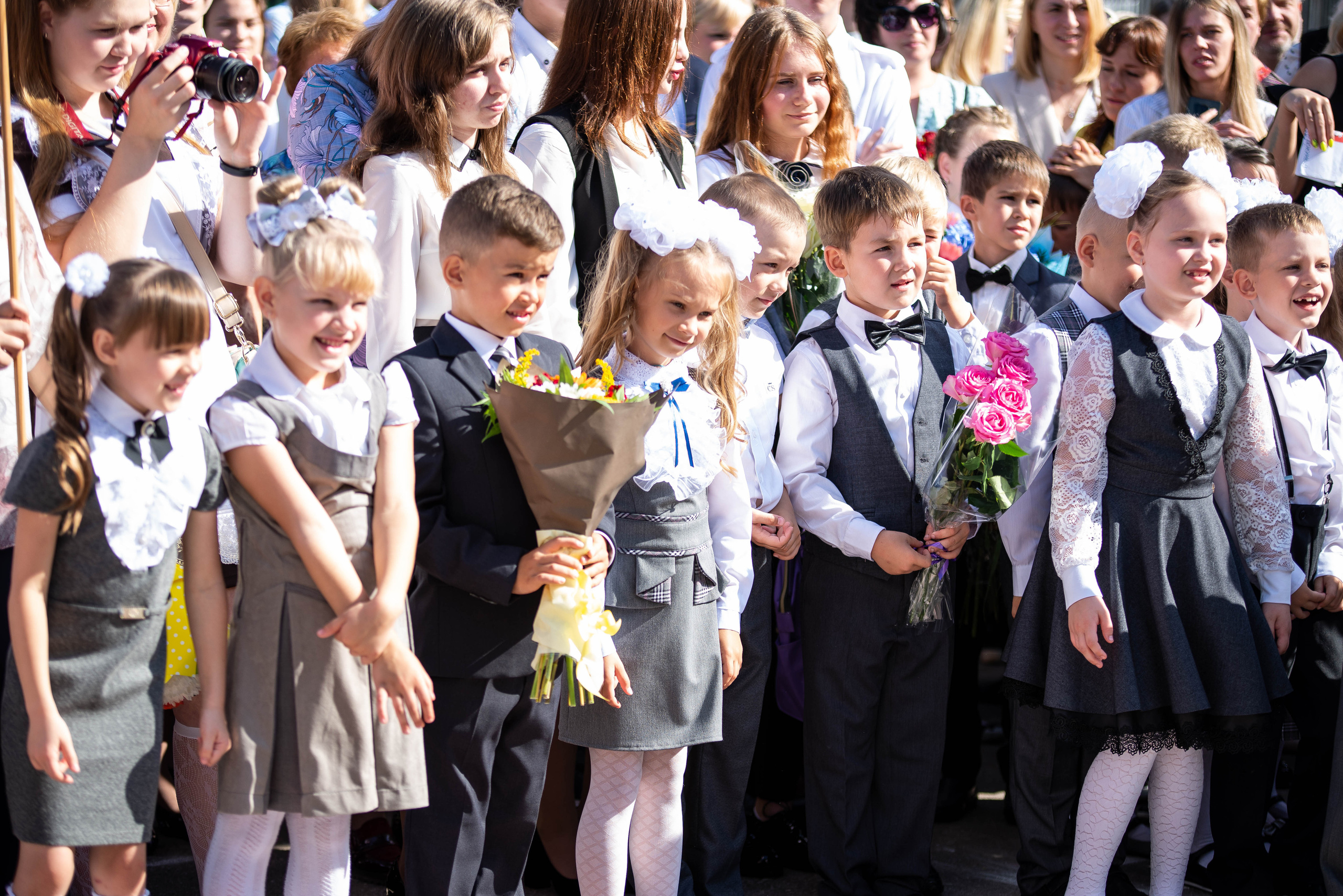 Репортаж 1 сентября. Выпускные альбомы в Подольске Москве и МО