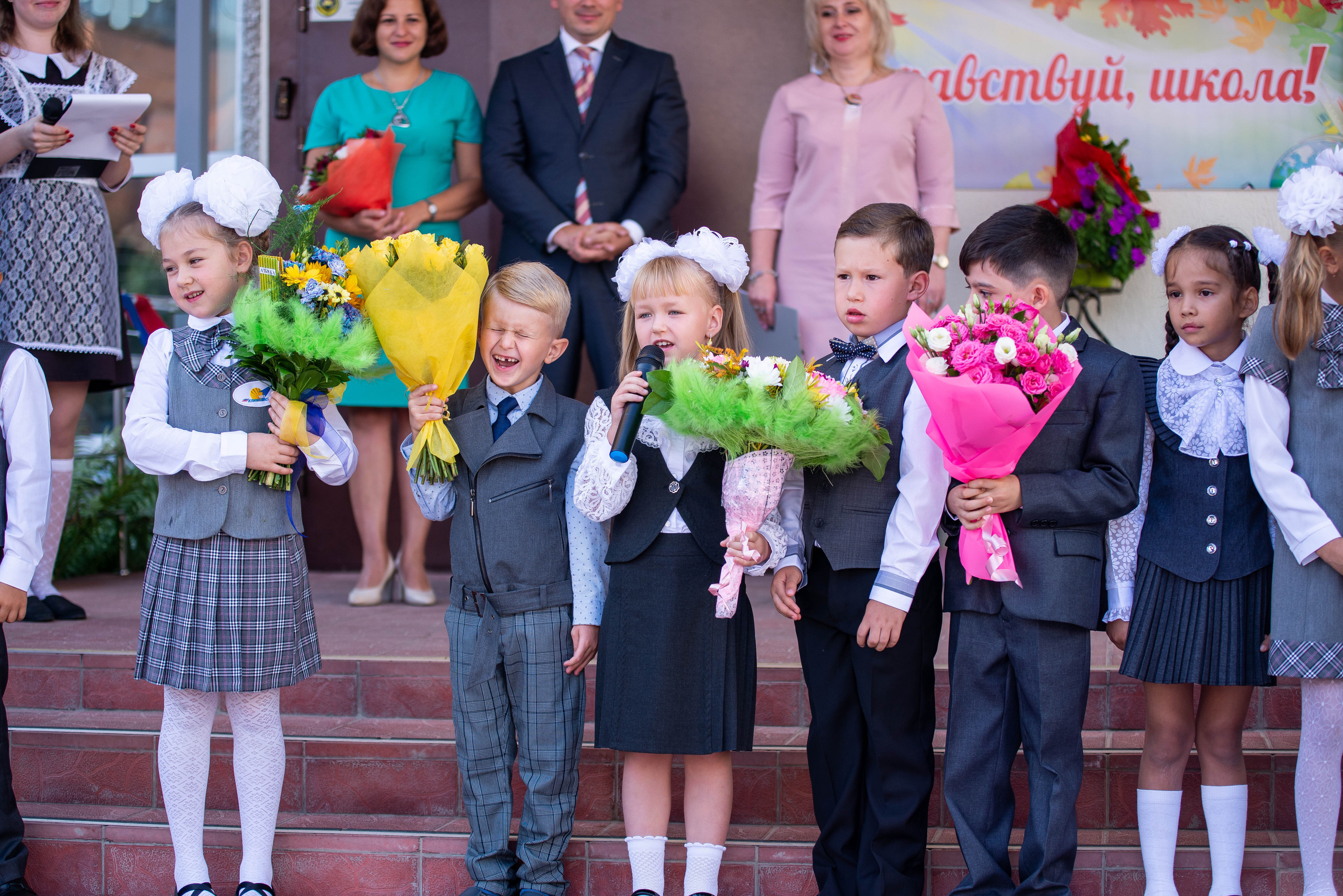 Репортаж 1 сентября. Выпускные альбомы в Подольске Москве и МО
