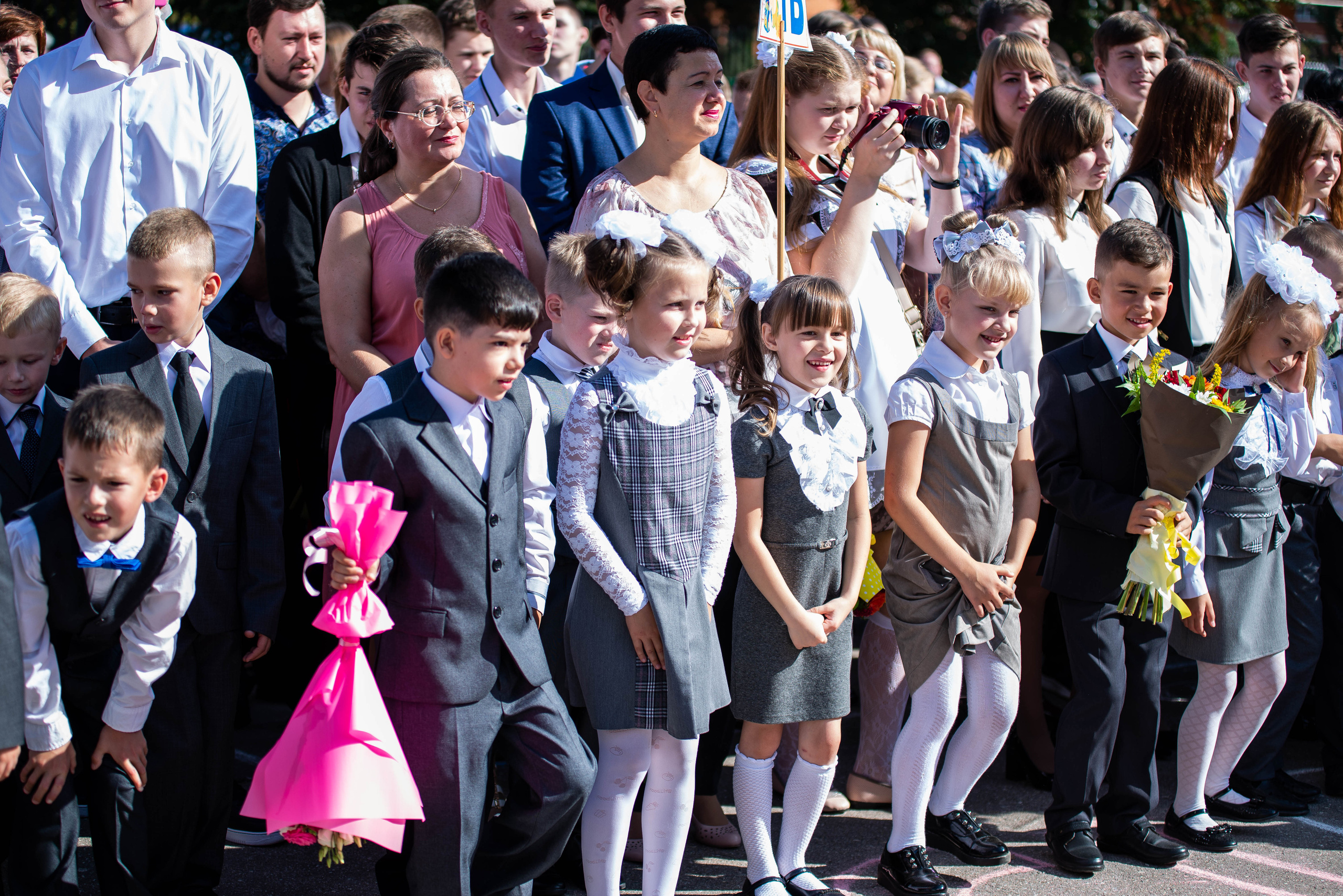 Репортаж 1 сентября. Выпускные альбомы в Подольске Москве и МО