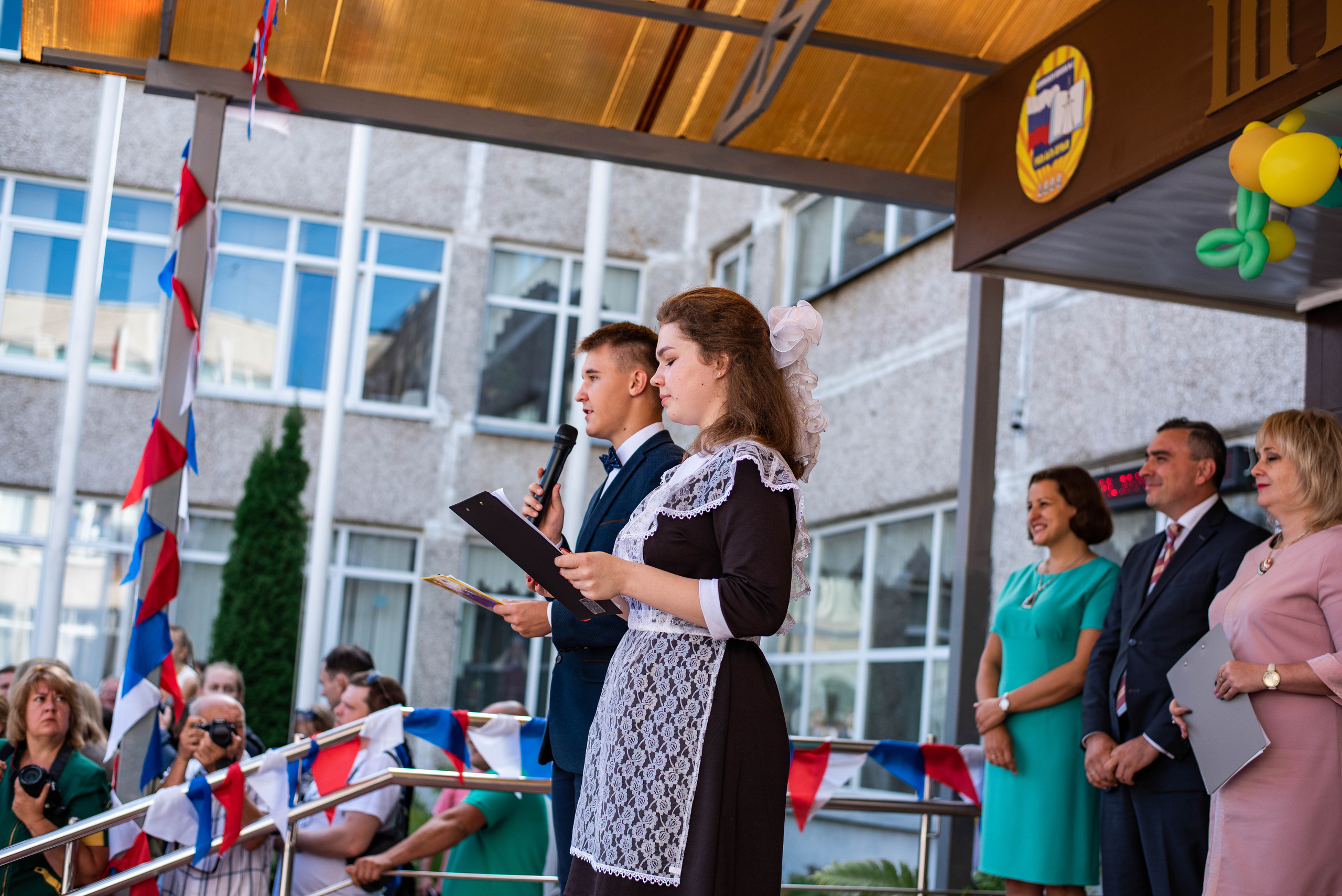 Репортаж 1 сентября. Выпускные альбомы в Подольске Москве и МО