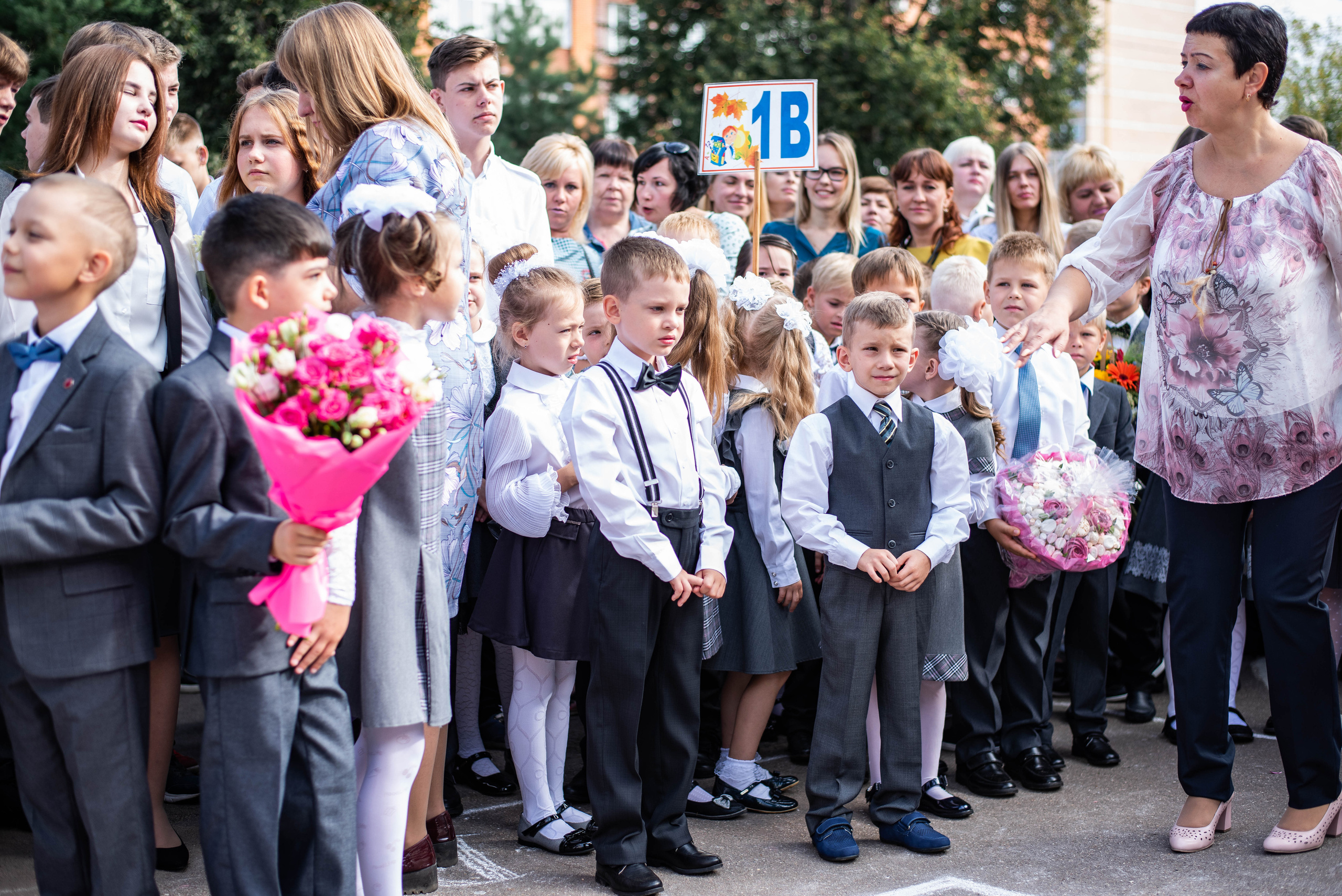 Репортаж 1 сентября. Выпускные альбомы в Подольске Москве и МО