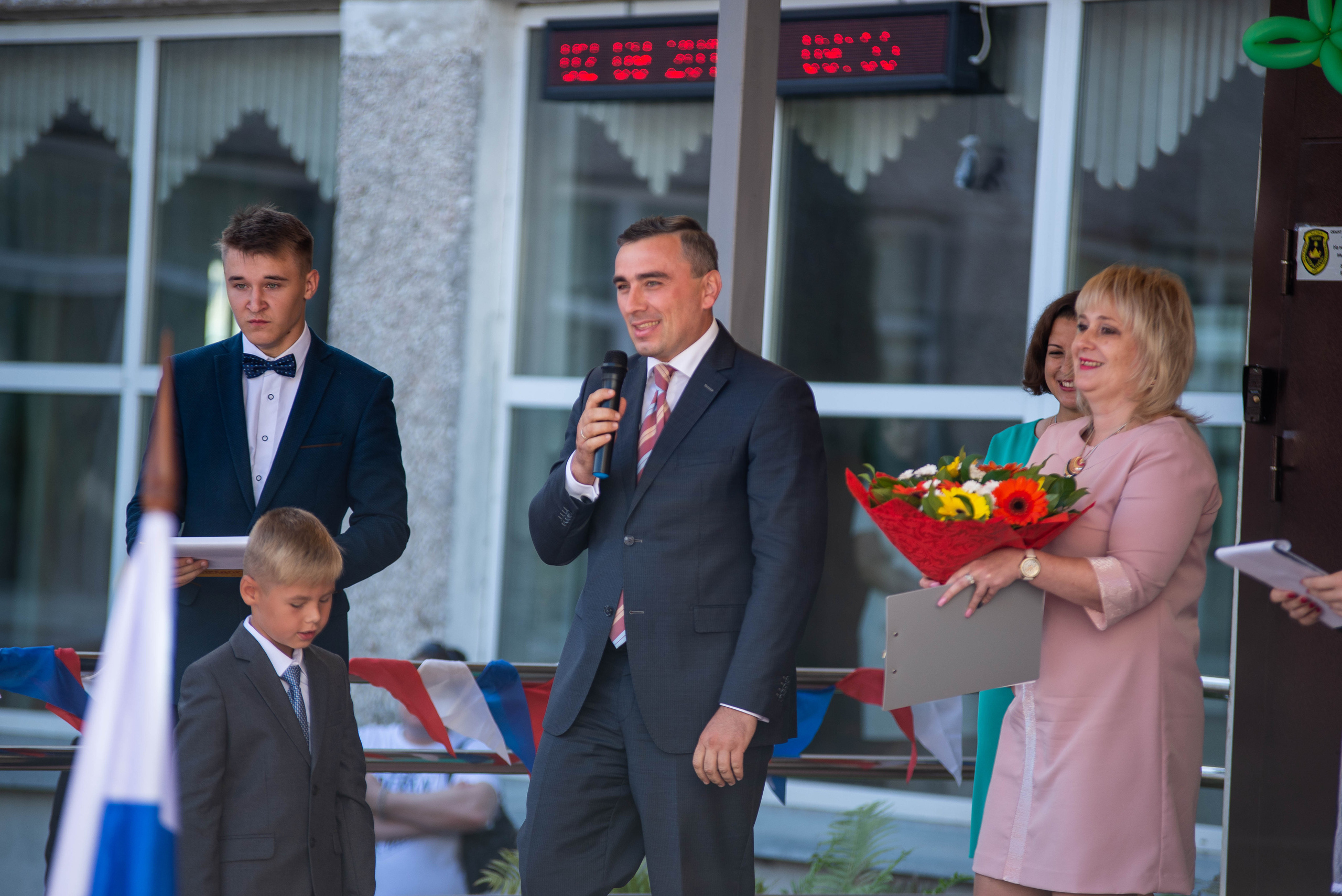 Репортаж 1 сентября. Выпускные альбомы в Подольске Москве и МО