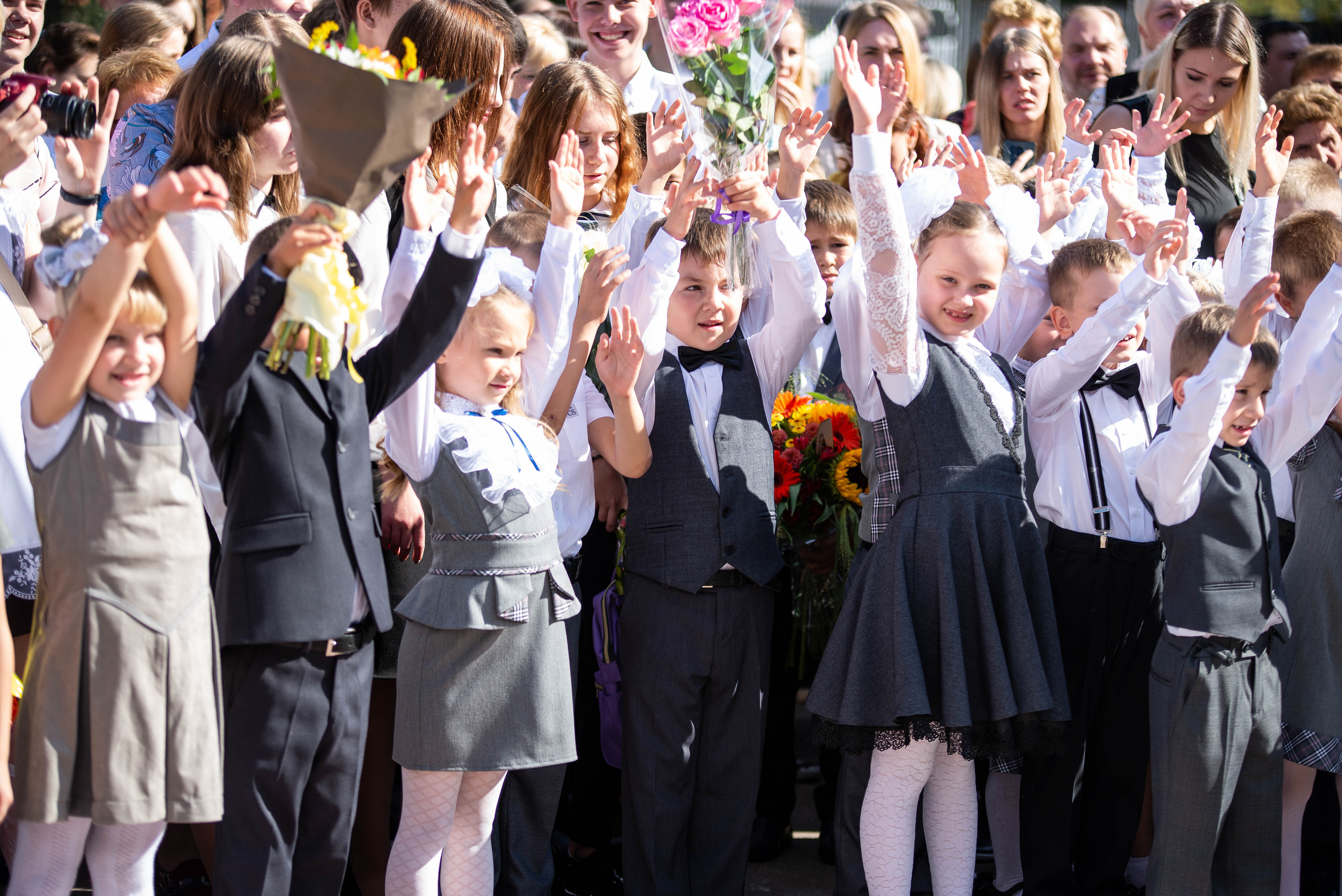 Репортаж 1 сентября. Выпускные альбомы в Подольске Москве и МО