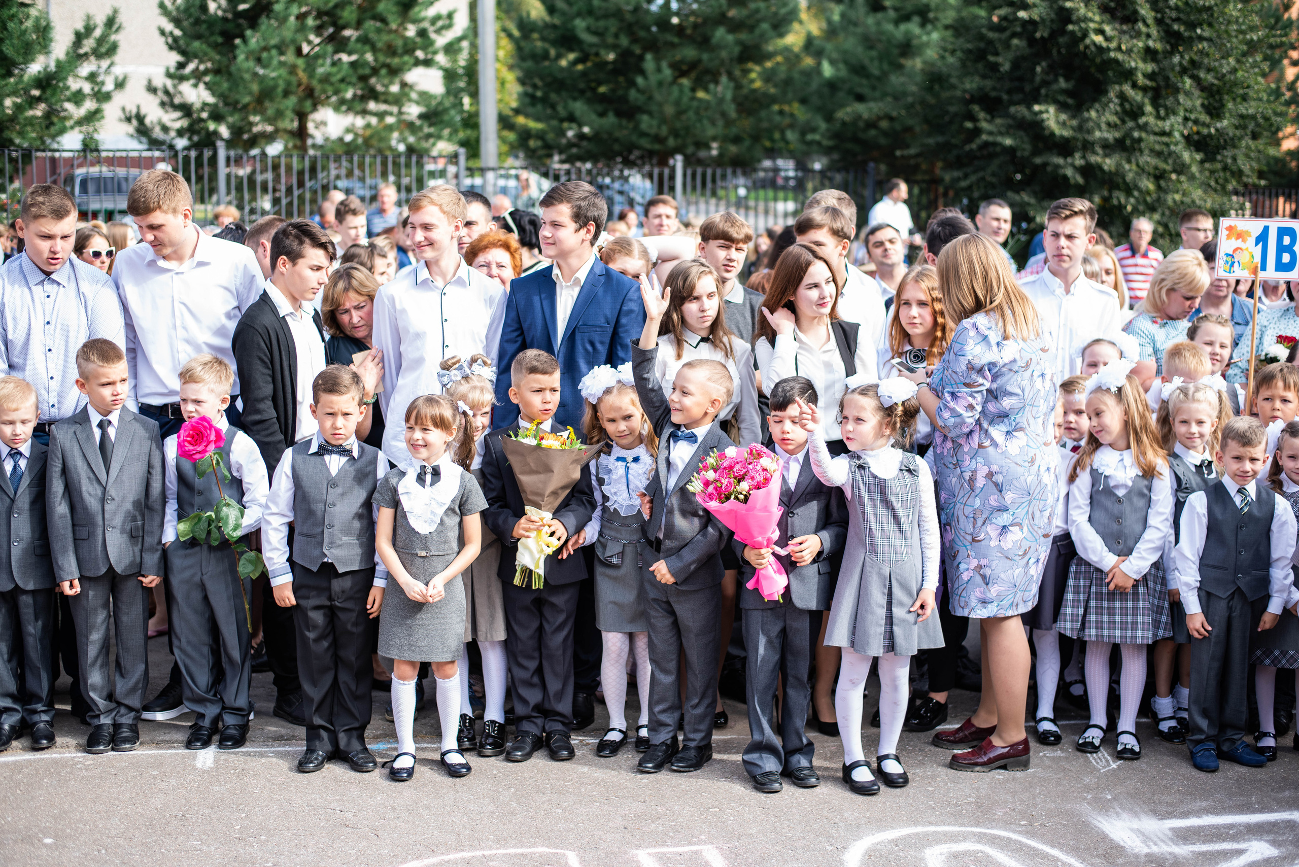 Репортаж 1 сентября. Выпускные альбомы в Подольске Москве и МО