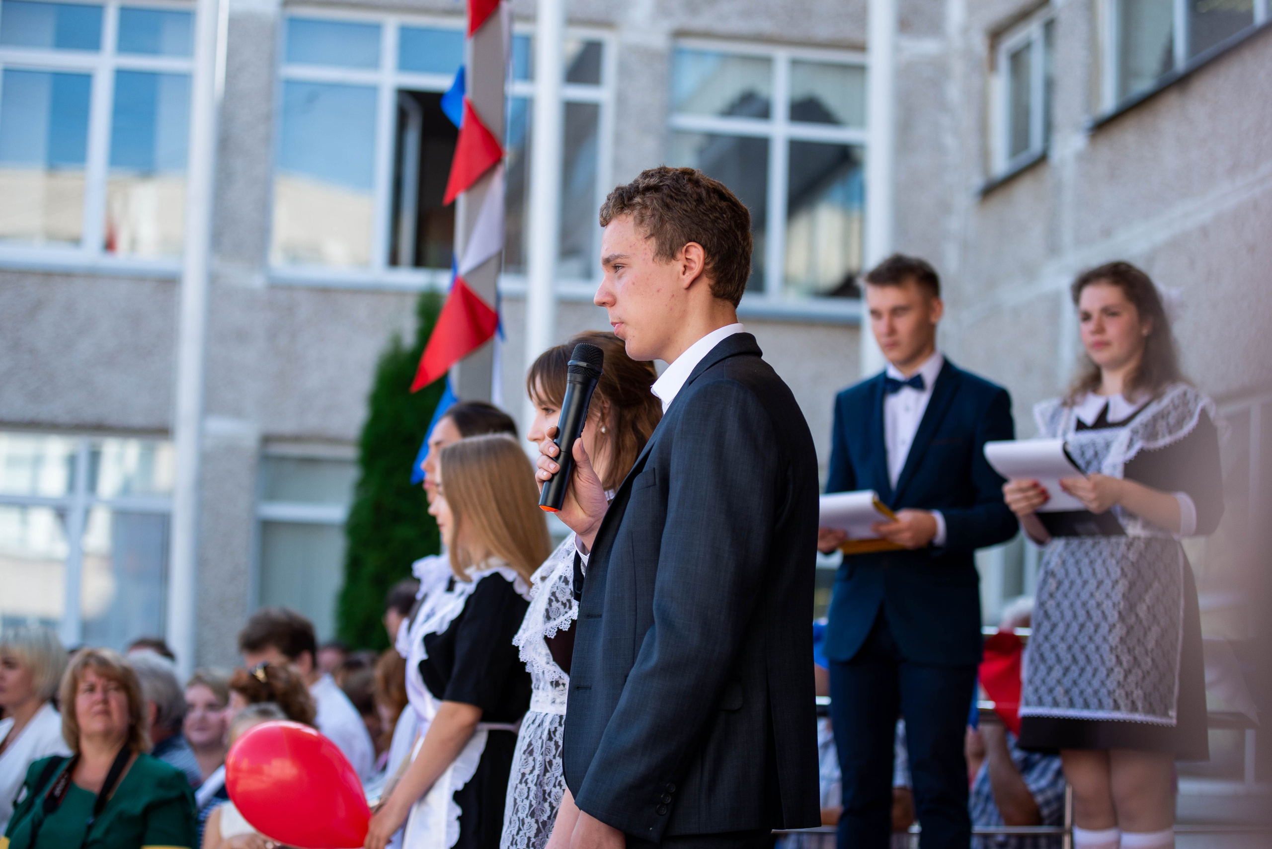 Репортаж 1 сентября. Выпускные альбомы в Подольске Москве и МО