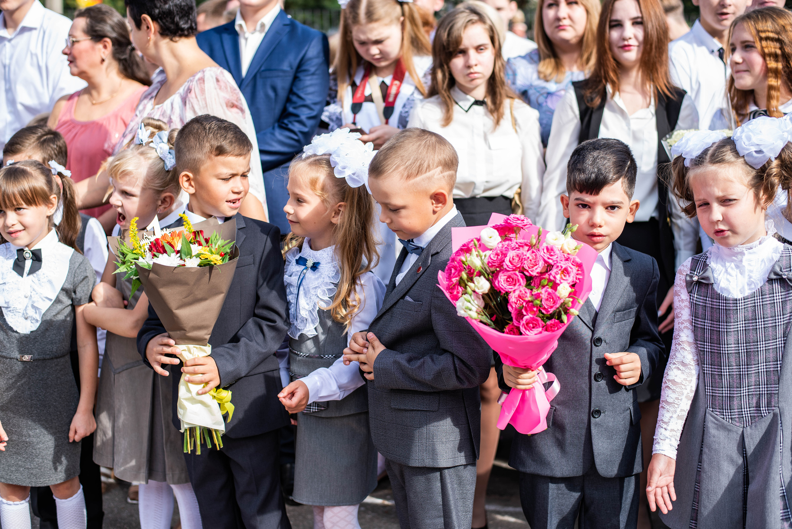 Репортаж 1 сентября. Выпускные альбомы в Подольске Москве и МО