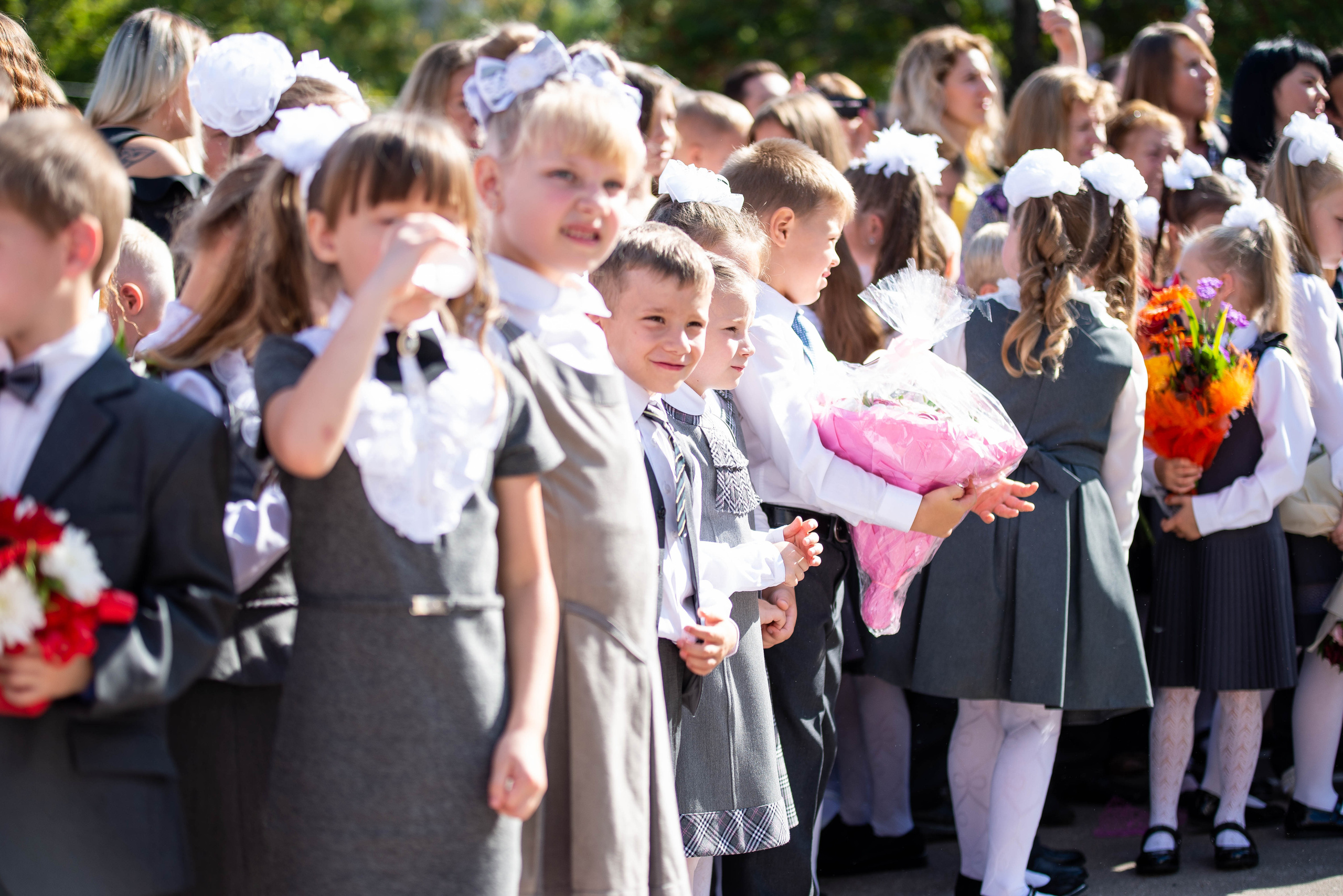 Репортаж 1 сентября. Выпускные альбомы в Подольске Москве и МО