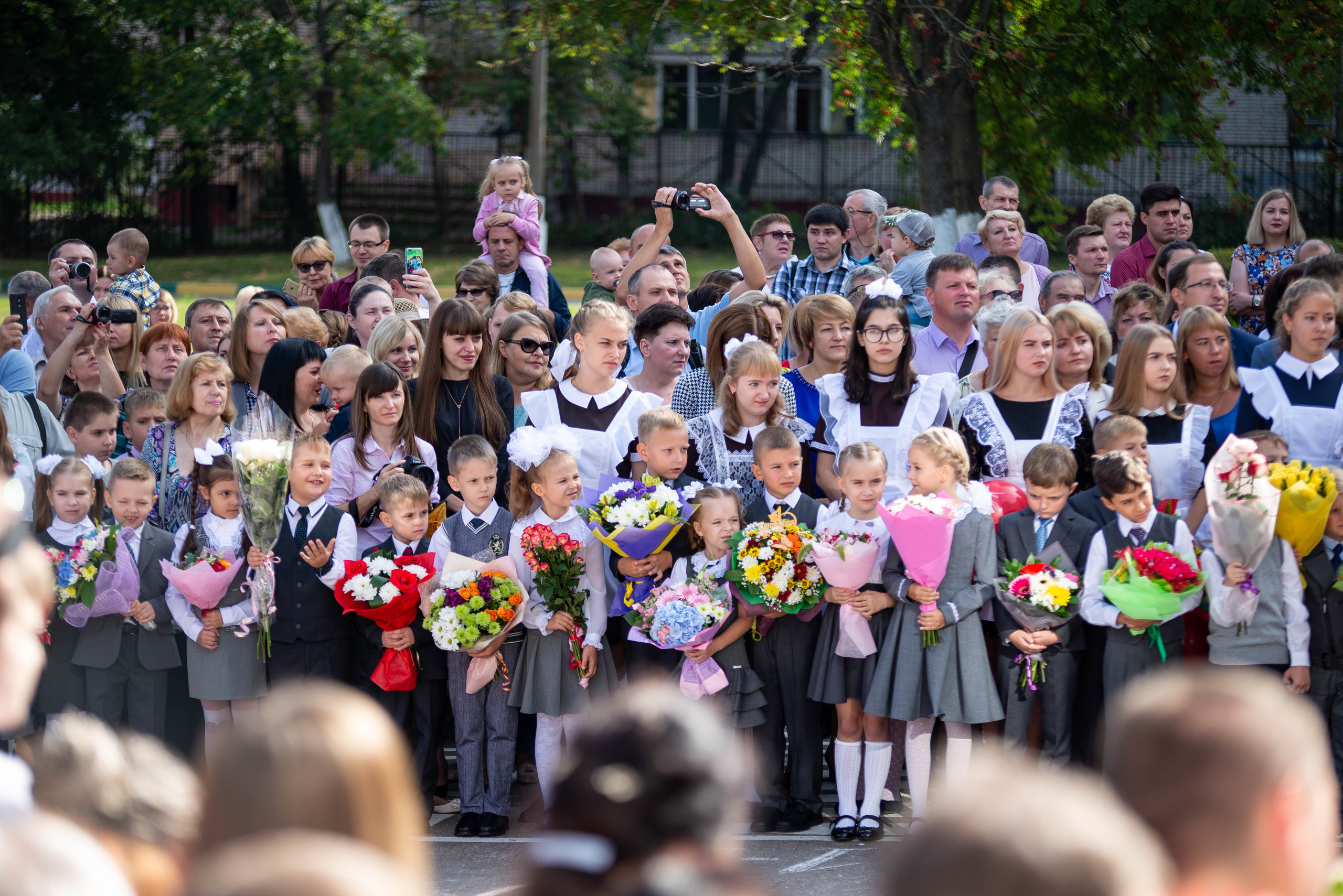 Репортаж 1 сентября. Выпускные альбомы в Подольске Москве и МО