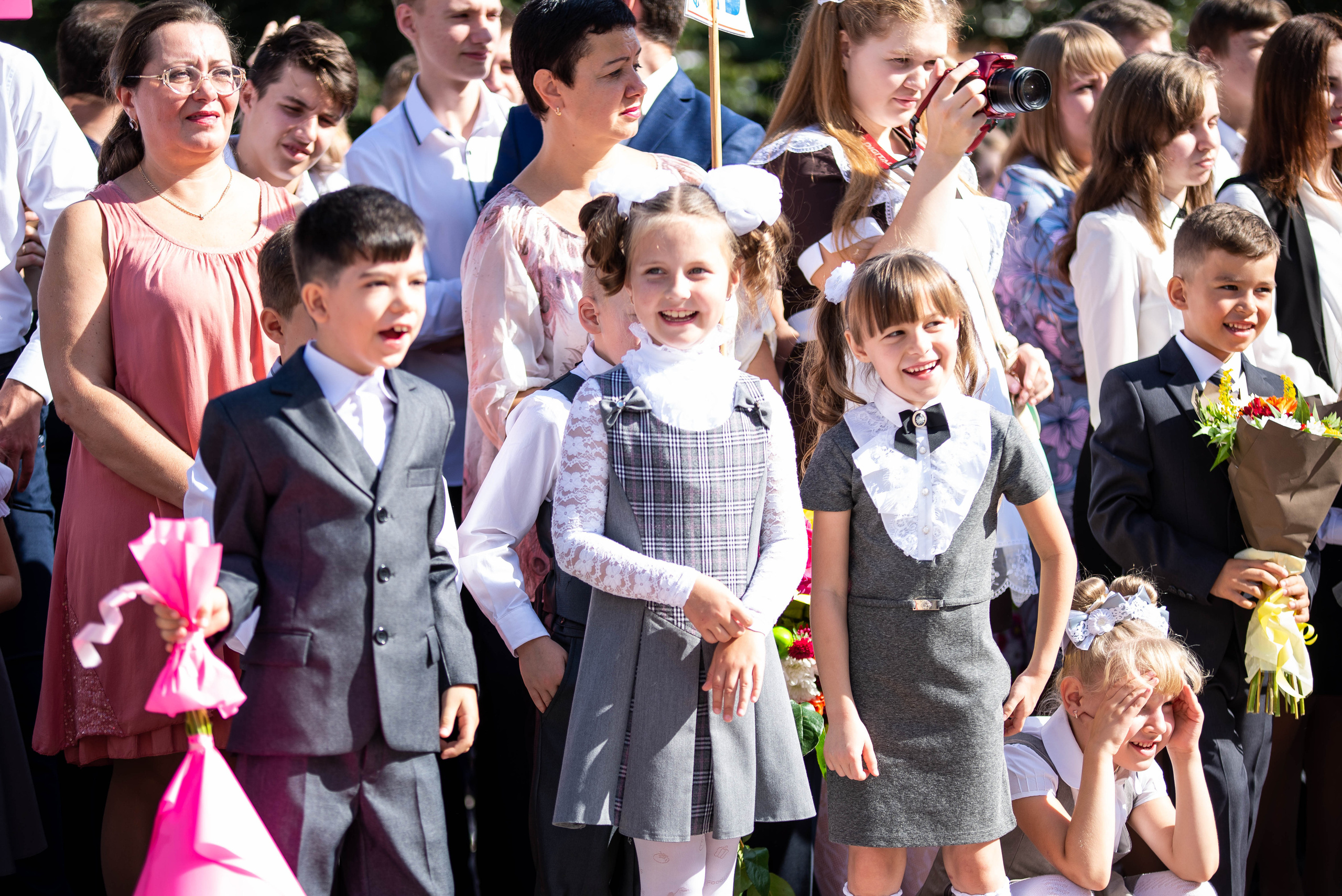 Репортаж 1 сентября. Выпускные альбомы в Подольске Москве и МО