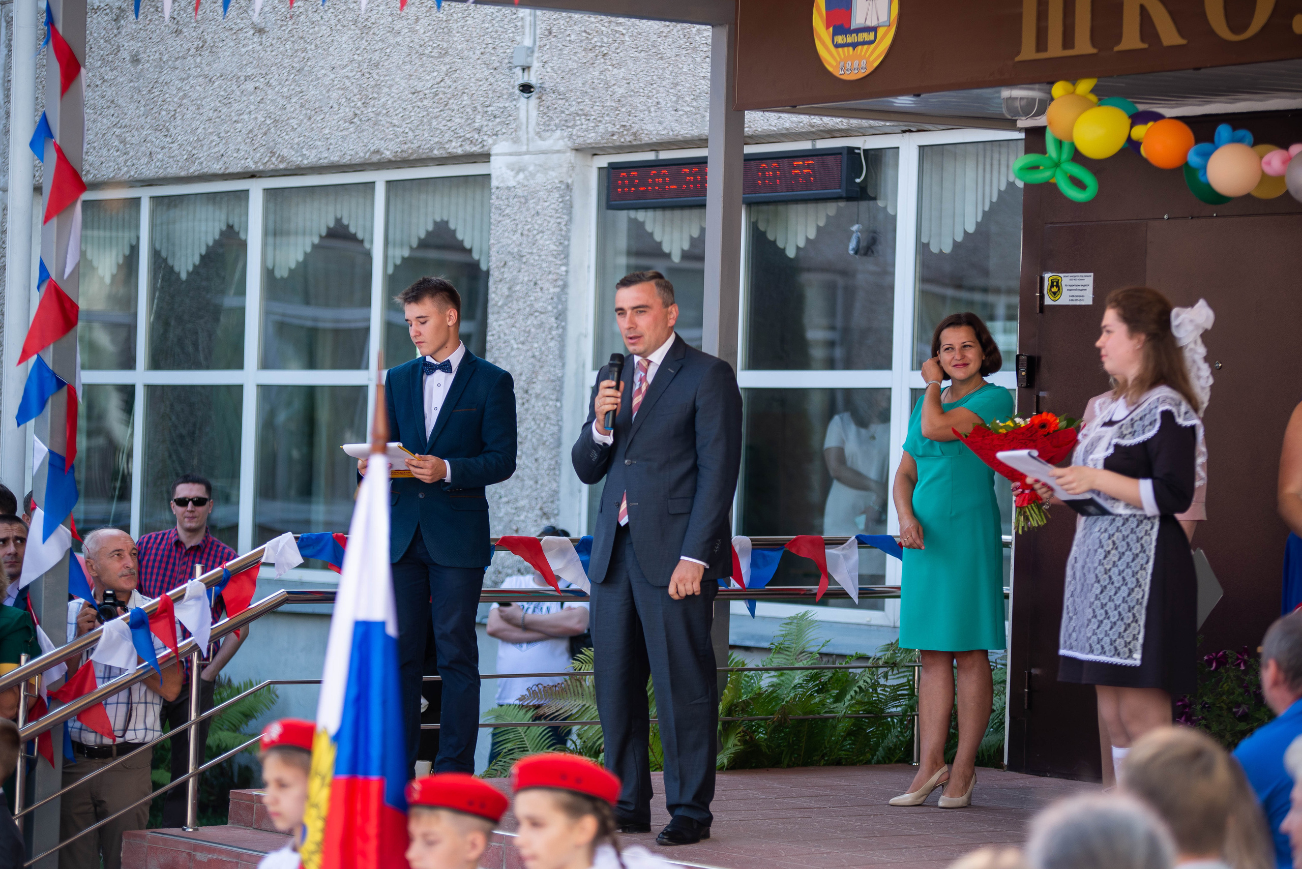 Репортаж 1 сентября. Выпускные альбомы в Подольске Москве и МО