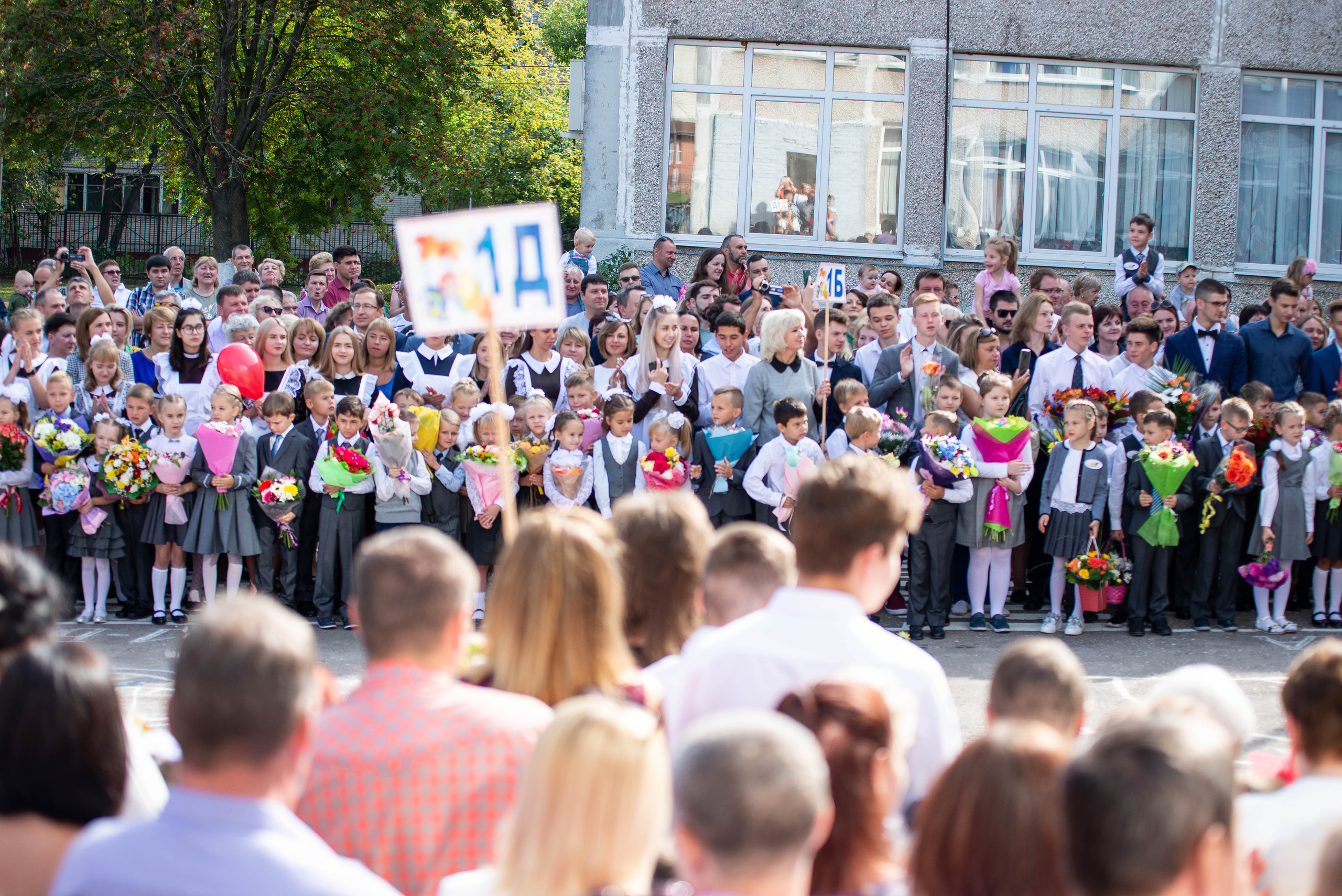Репортаж 1 сентября. Выпускные альбомы в Подольске Москве и МО