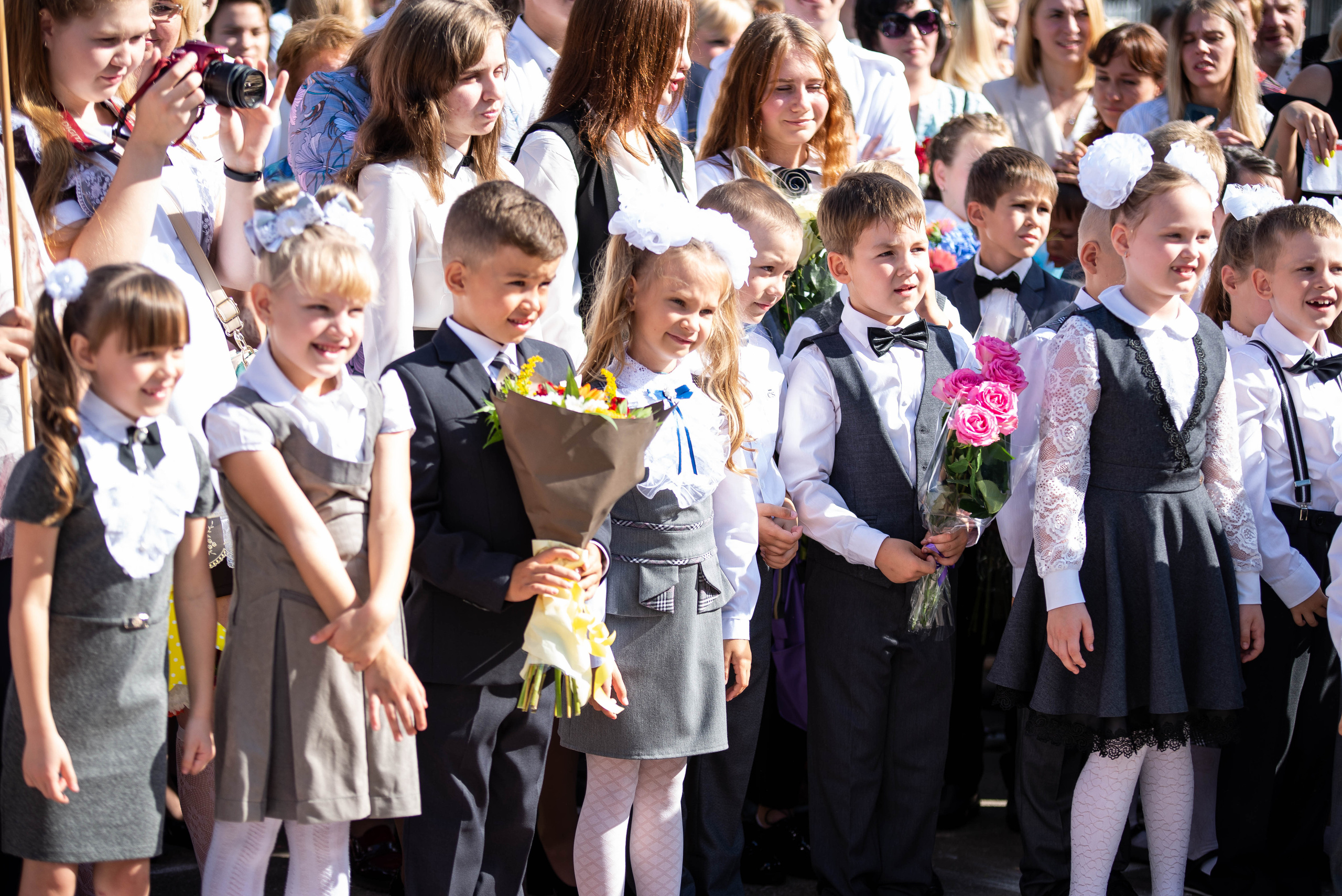 Репортаж 1 сентября. Выпускные альбомы в Подольске Москве и МО