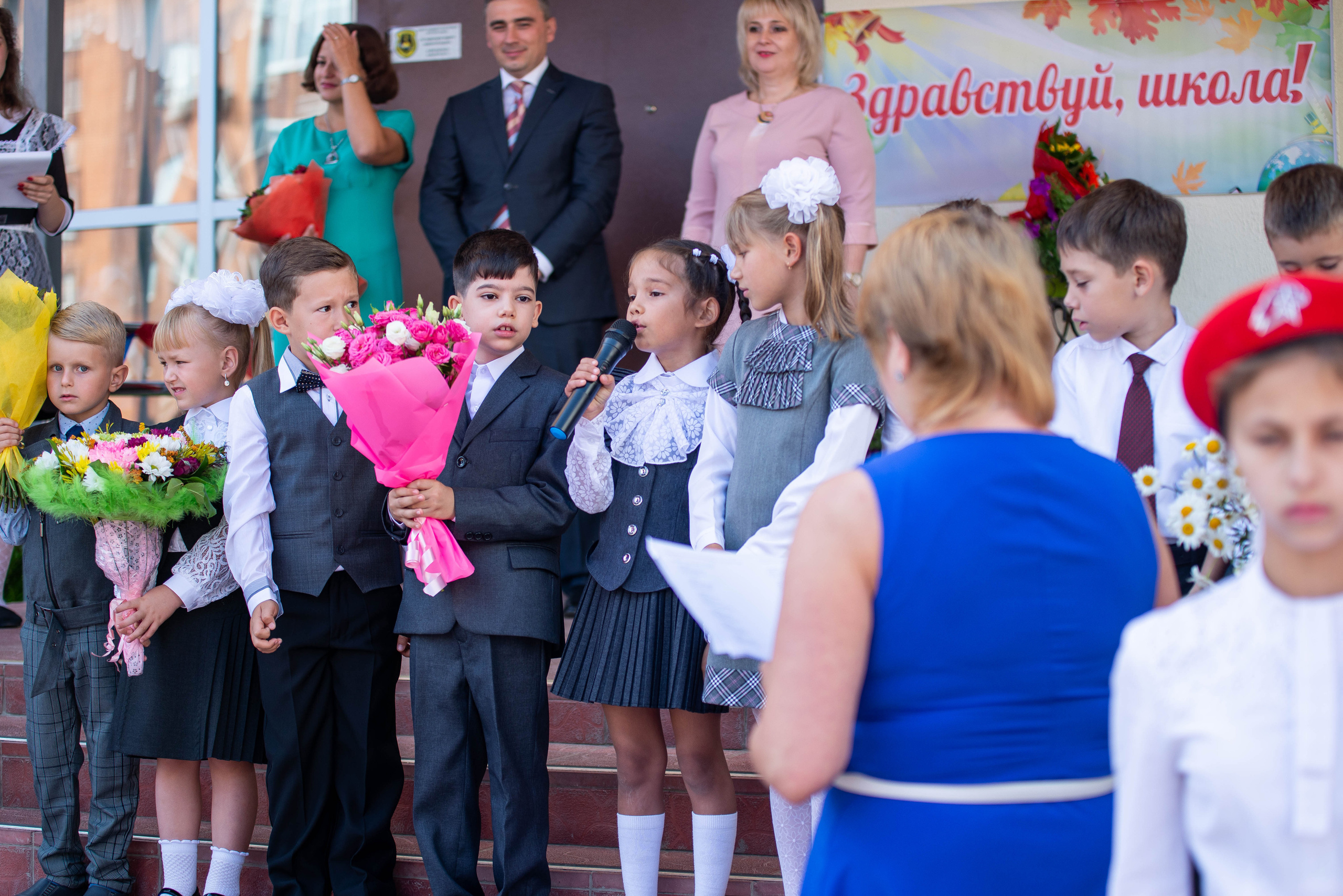 Репортаж 1 сентября. Выпускные альбомы в Подольске Москве и МО