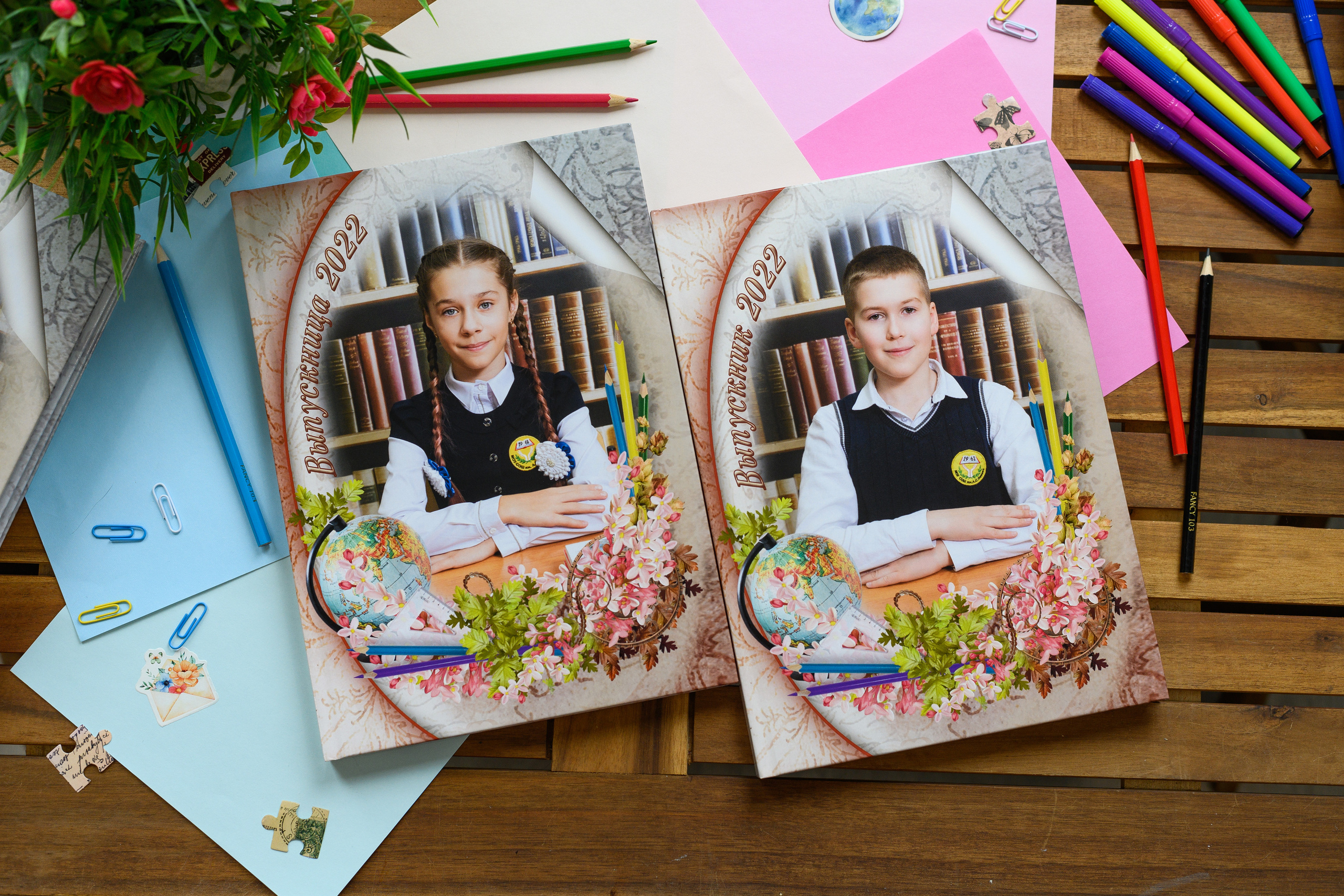 Постраничный до 30 разворотов (с персональной страницей на каждого ребенка). Выпускные альбомы в Подольске Москве и МО