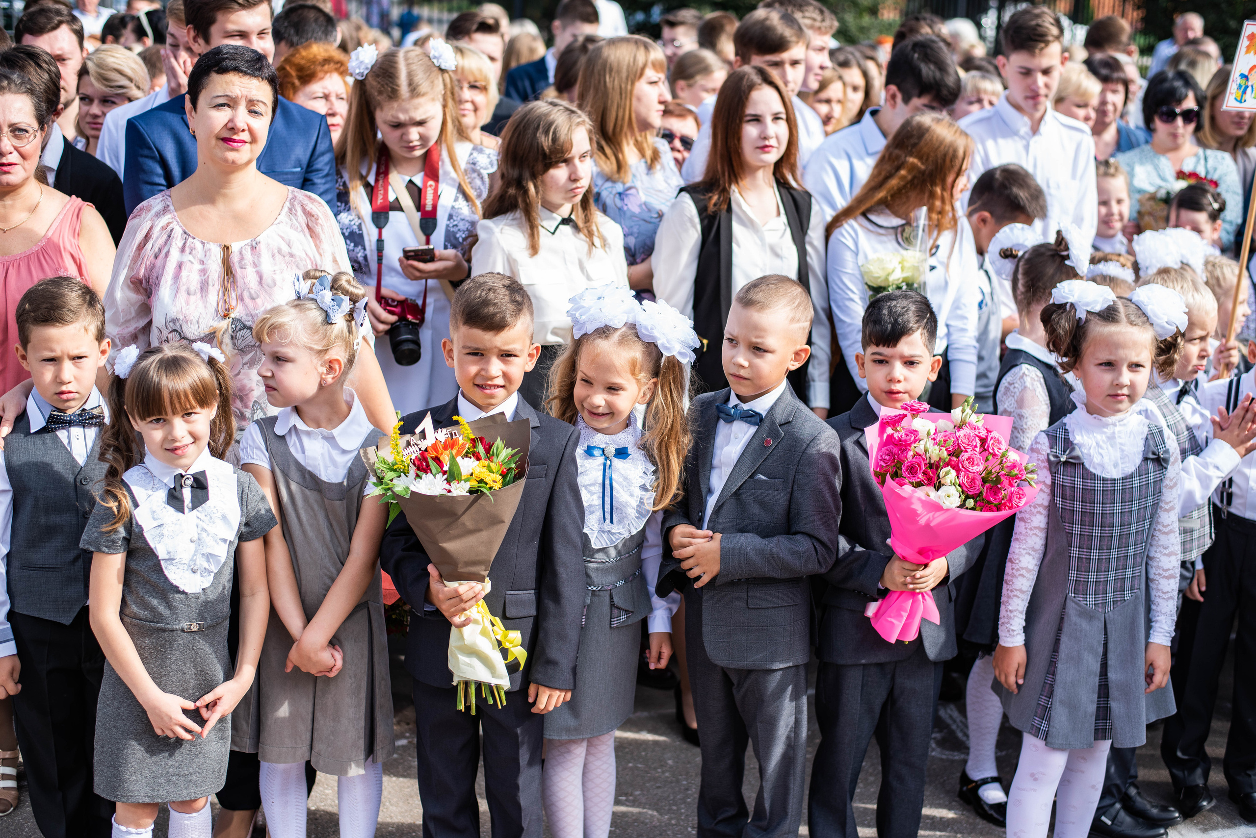 Репортаж 1 сентября. Выпускные альбомы в Подольске Москве и МО