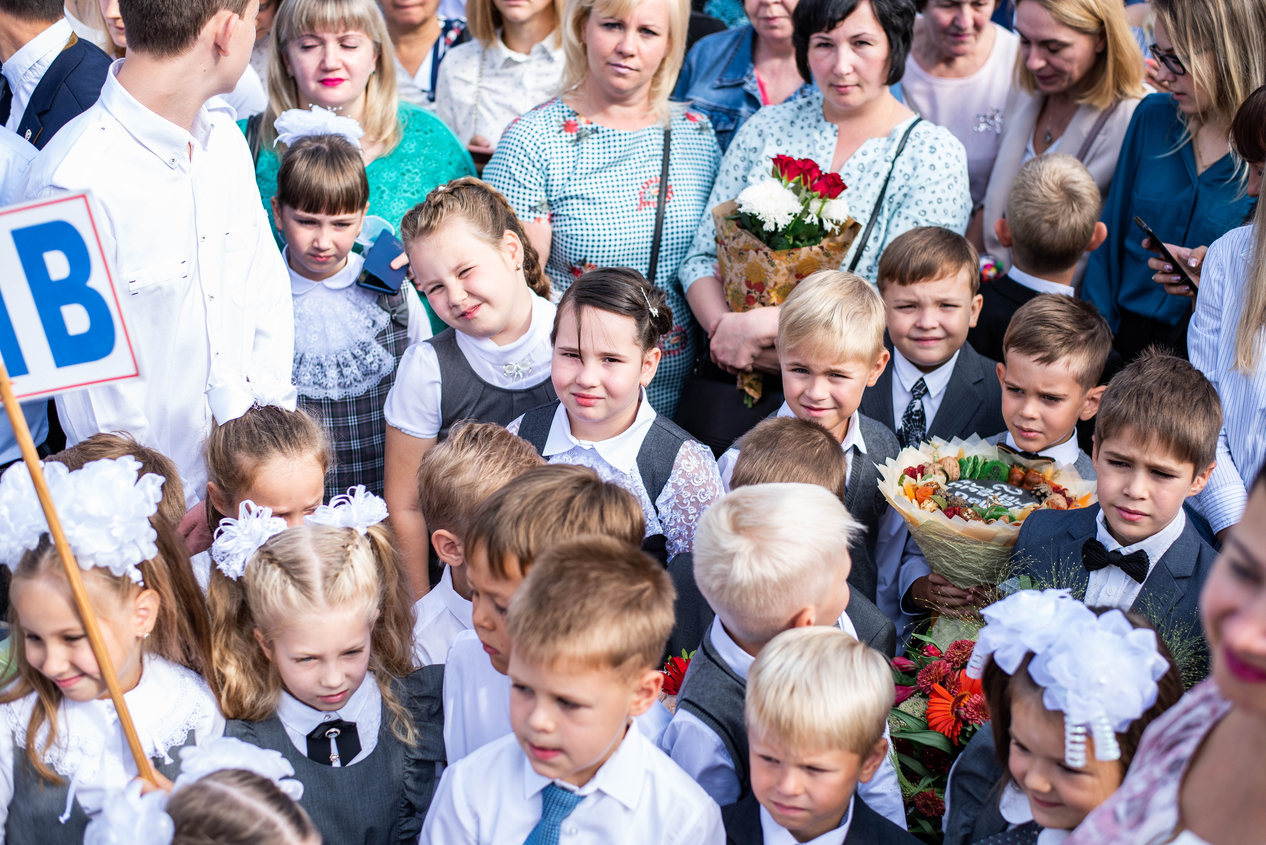 Репортаж 1 сентября. Выпускные альбомы в Подольске Москве и МО