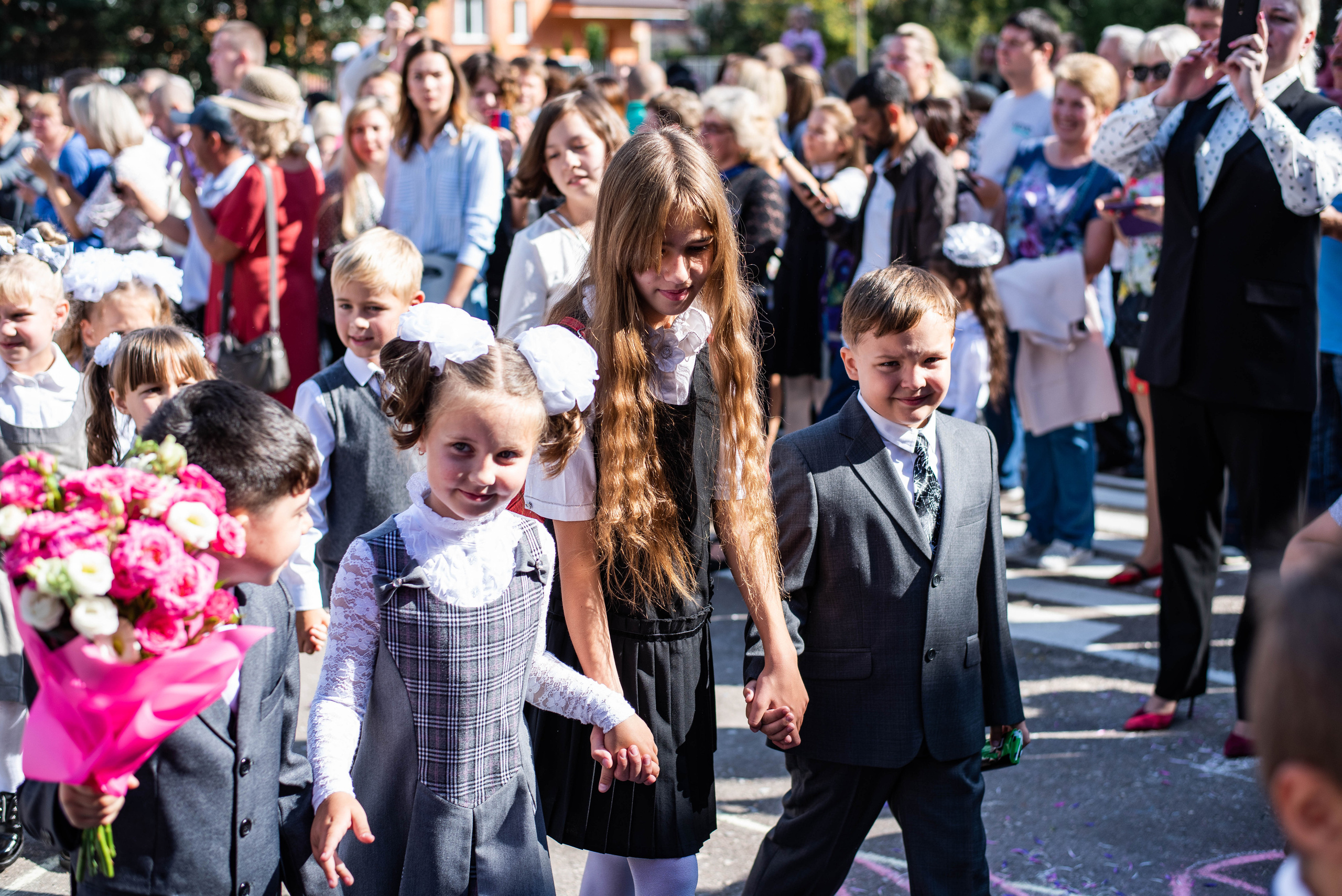 Репортаж 1 сентября. Выпускные альбомы в Подольске Москве и МО
