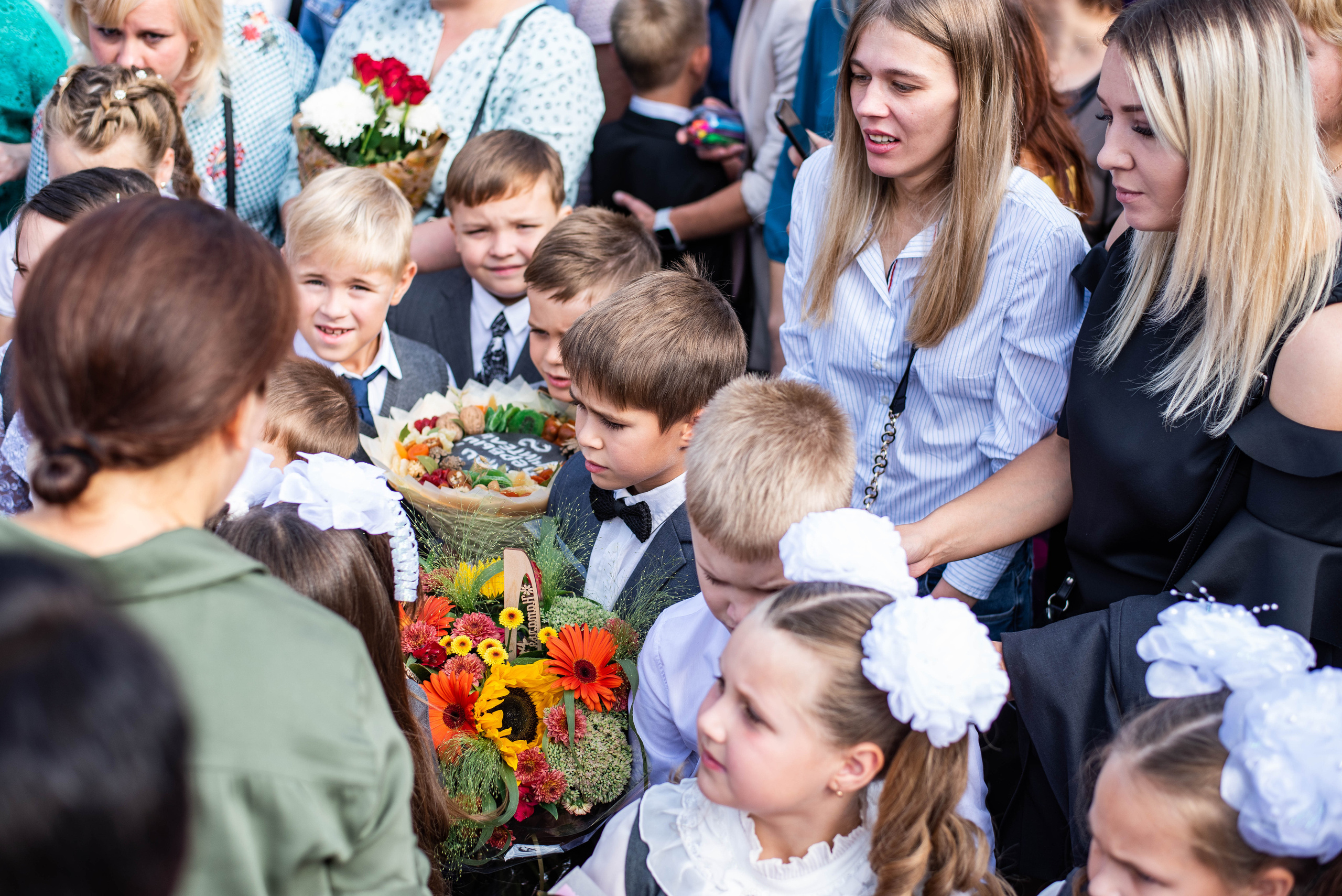 Репортаж 1 сентября. Выпускные альбомы в Подольске Москве и МО