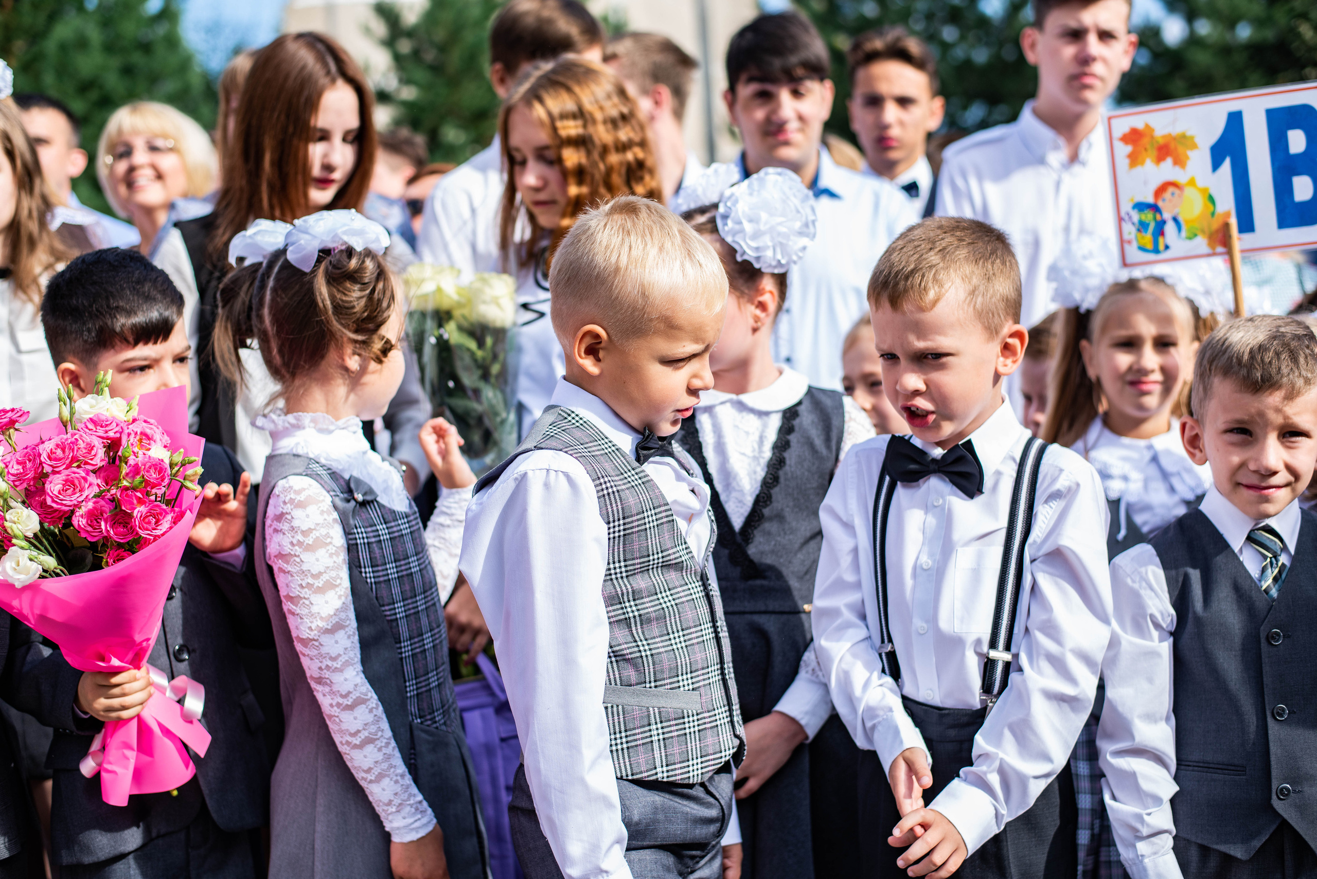 Репортаж 1 сентября. Выпускные альбомы в Подольске Москве и МО