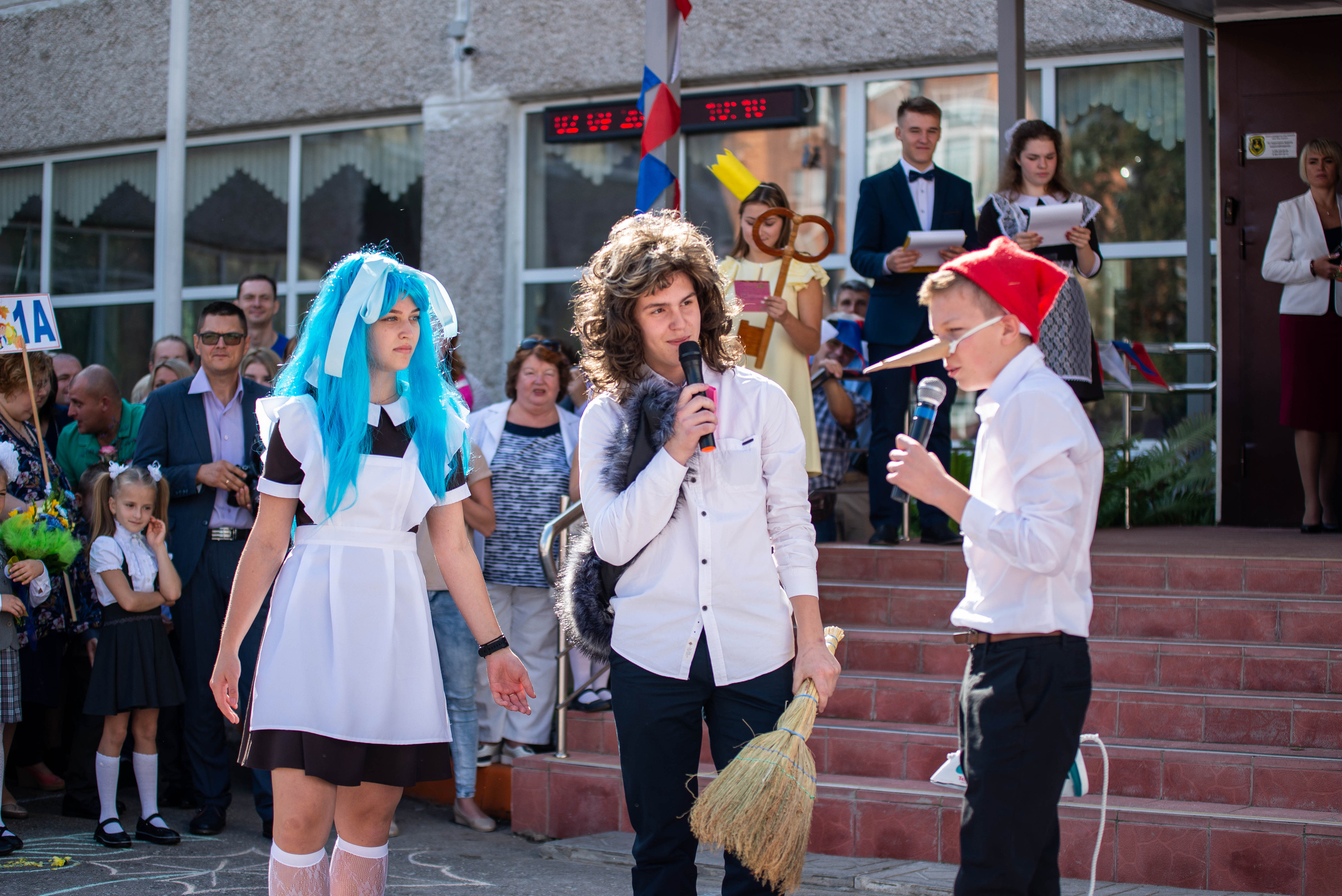 Репортаж 1 сентября. Выпускные альбомы в Подольске Москве и МО