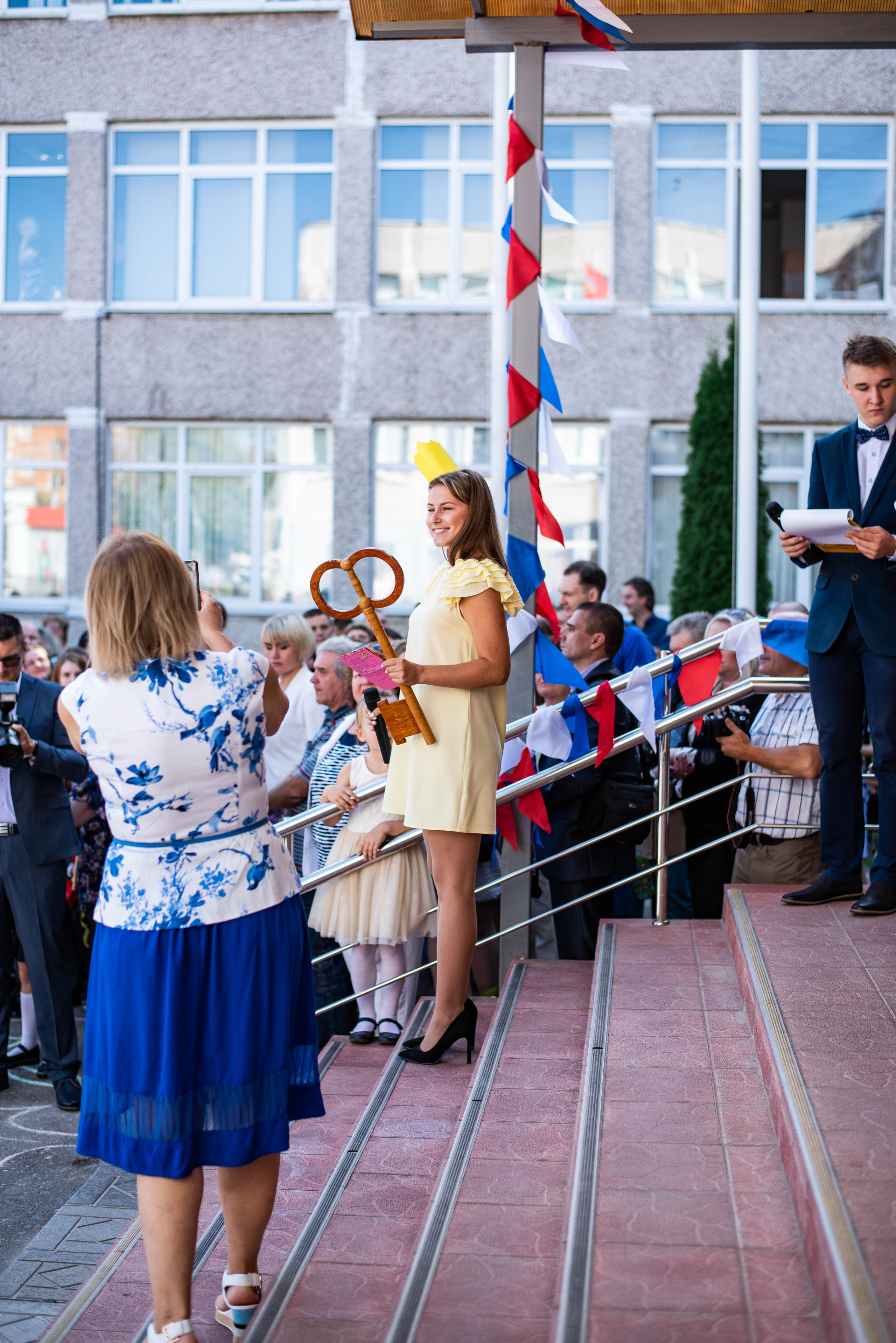 Репортаж 1 сентября. Выпускные альбомы в Подольске Москве и МО