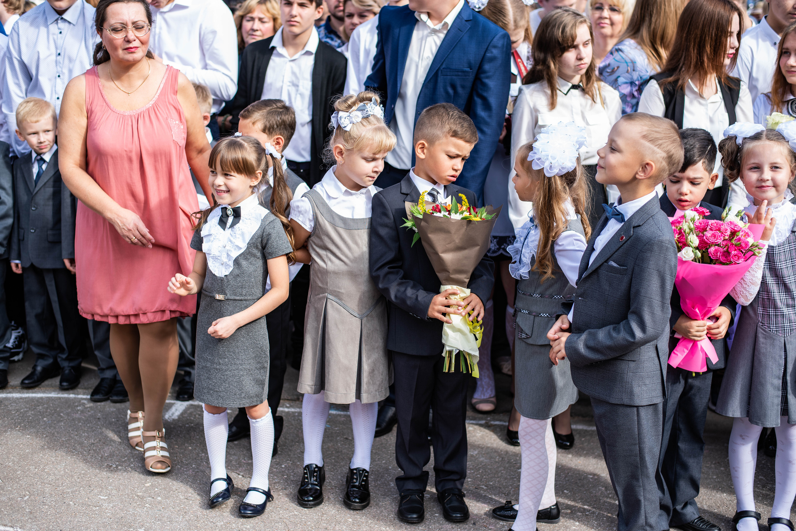 Репортаж 1 сентября. Выпускные альбомы в Подольске Москве и МО