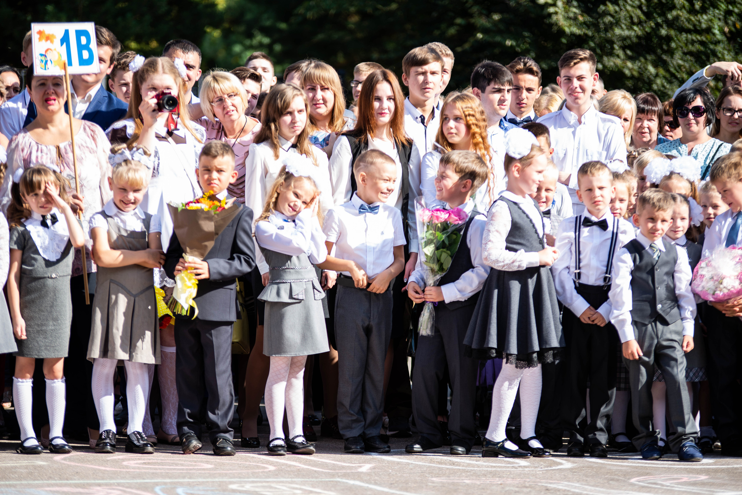 Репортаж 1 сентября. Выпускные альбомы в Подольске Москве и МО