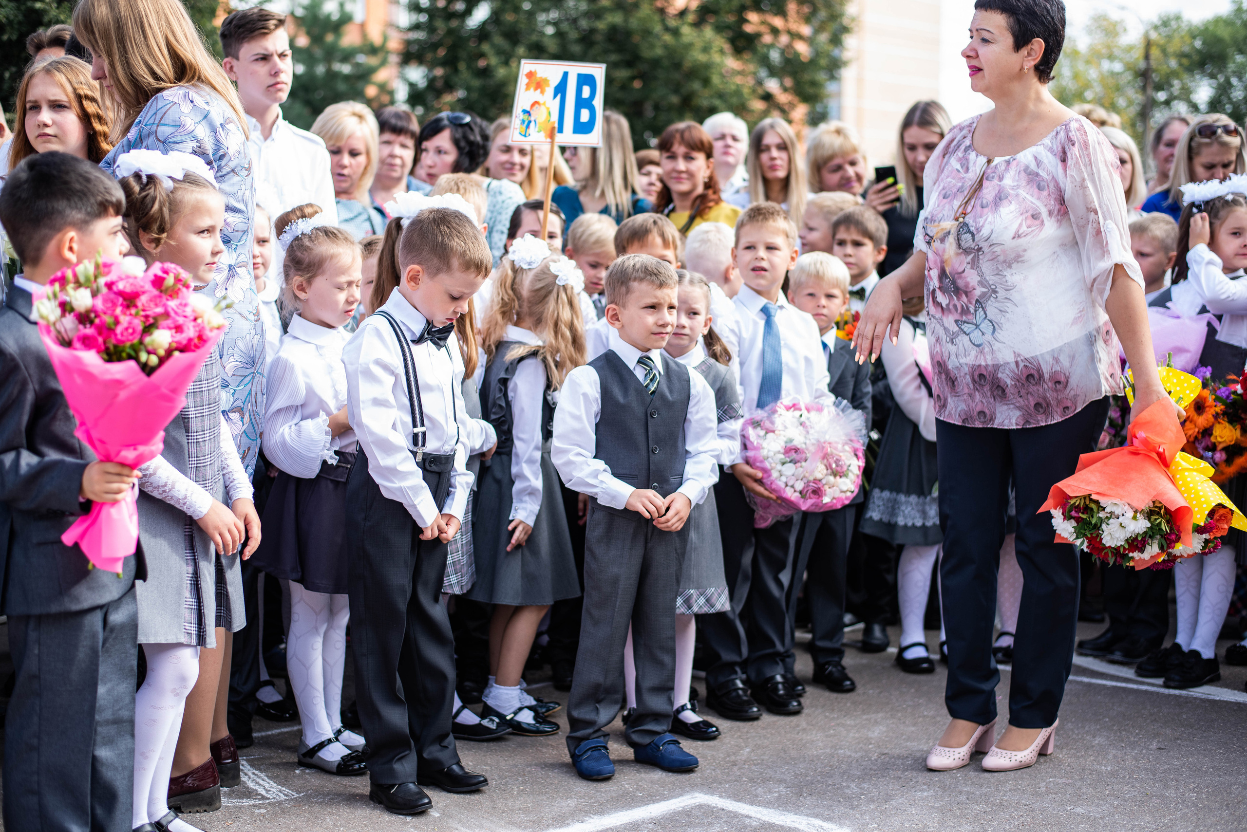 Репортаж 1 сентября. Выпускные альбомы в Подольске Москве и МО