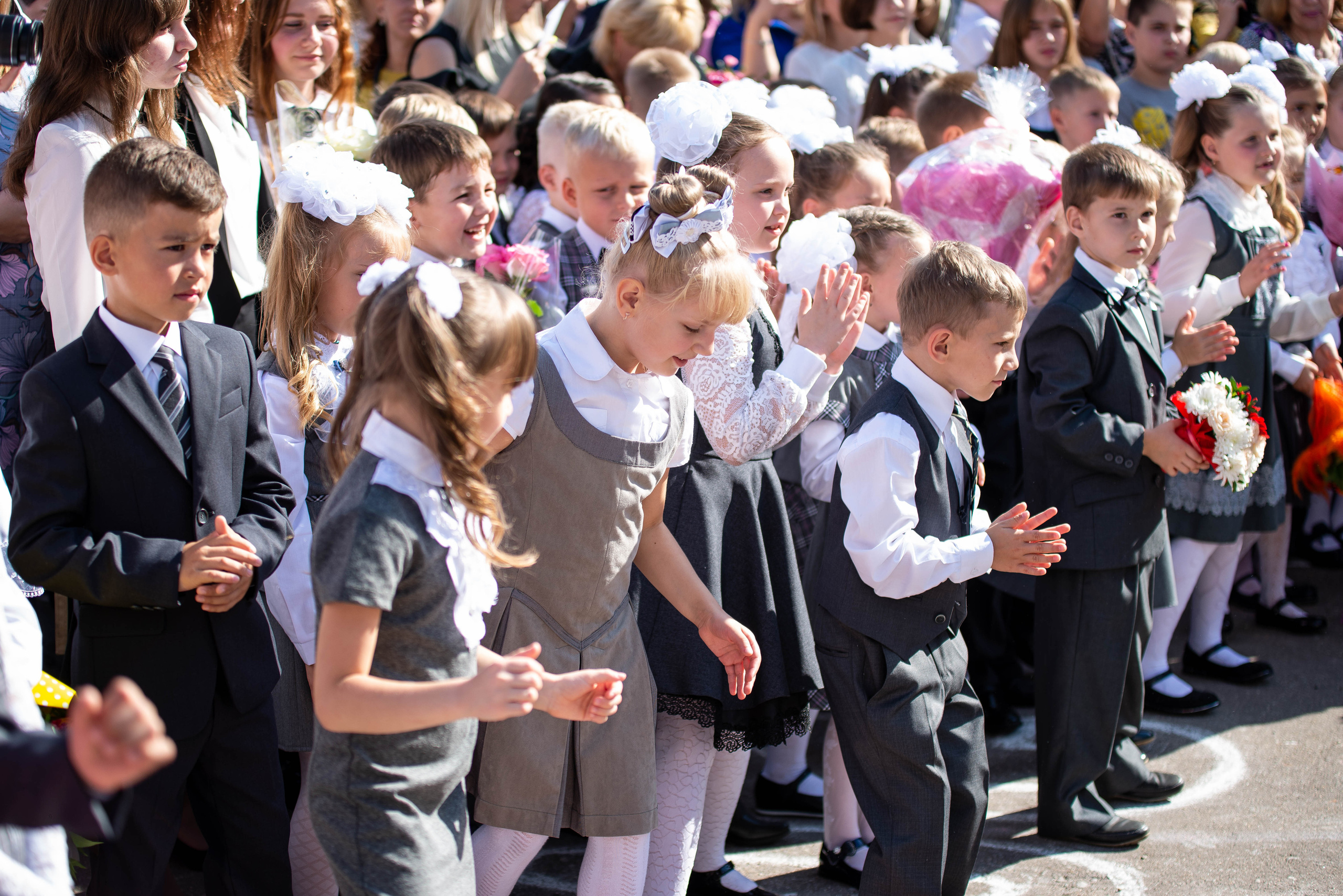 Репортаж 1 сентября. Выпускные альбомы в Подольске Москве и МО
