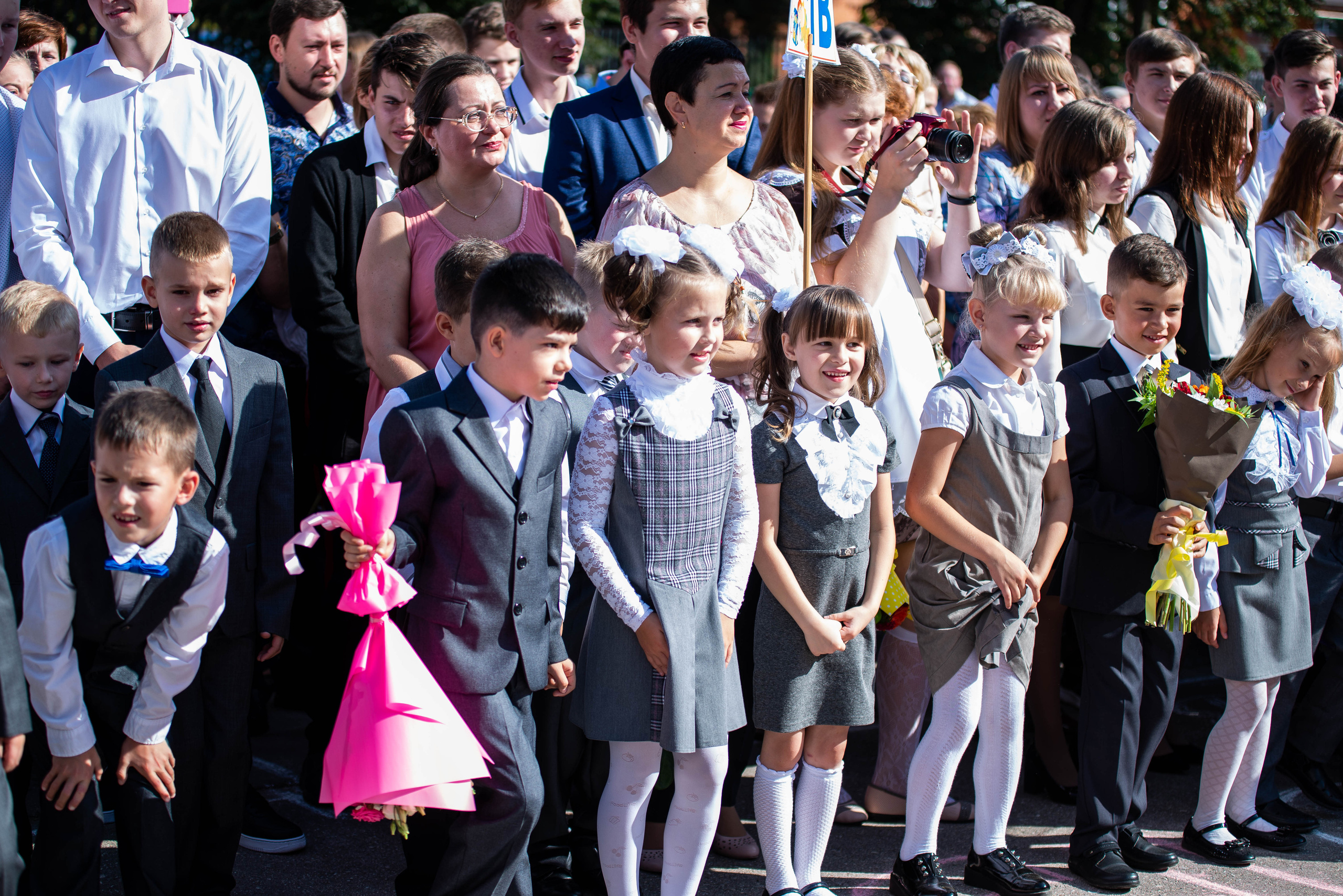 Репортаж 1 сентября. Выпускные альбомы в Подольске Москве и МО