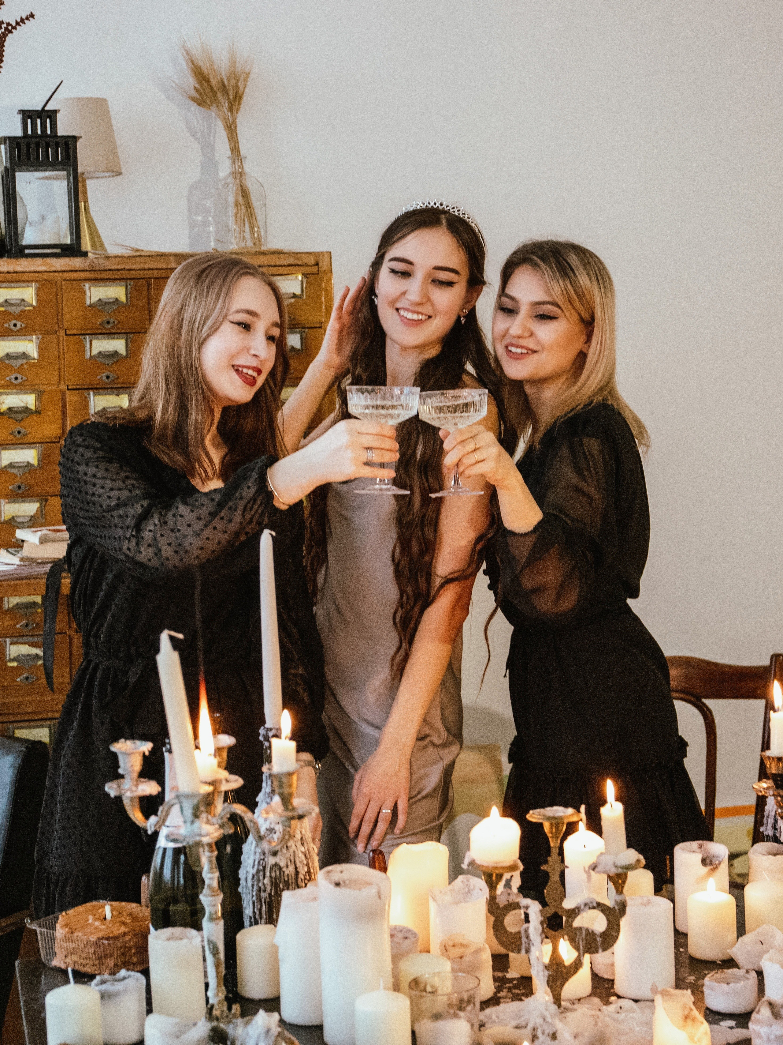 Девичник в фотостудии. Свадебный и семейный фотограф в Москве Мила Широких