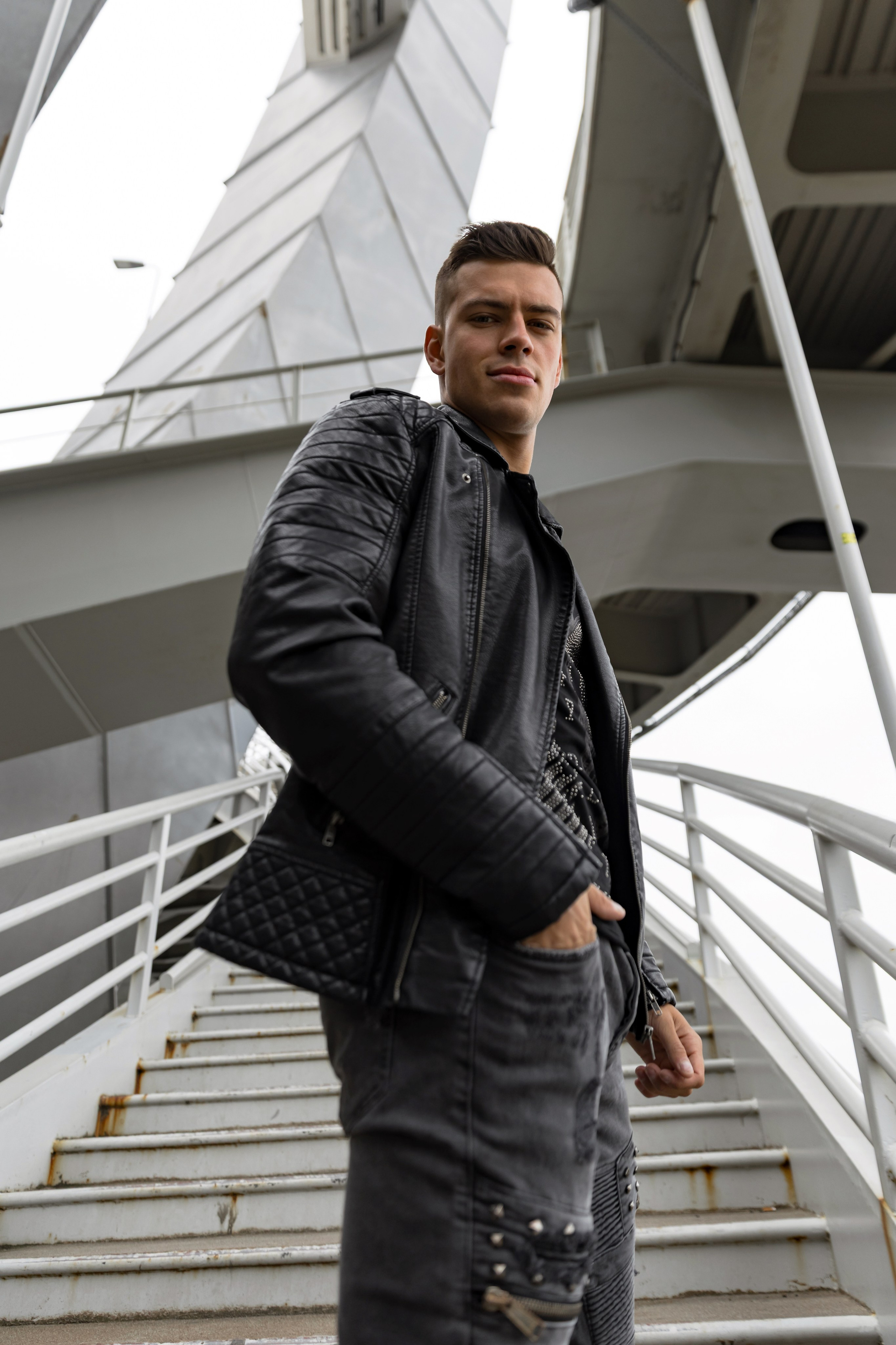 Георгий Славороссов, участник шоу Титаны и Ледниковый период. Свадебный и портретный фотограф в Санкт-Петербурге Надежда Чечулина