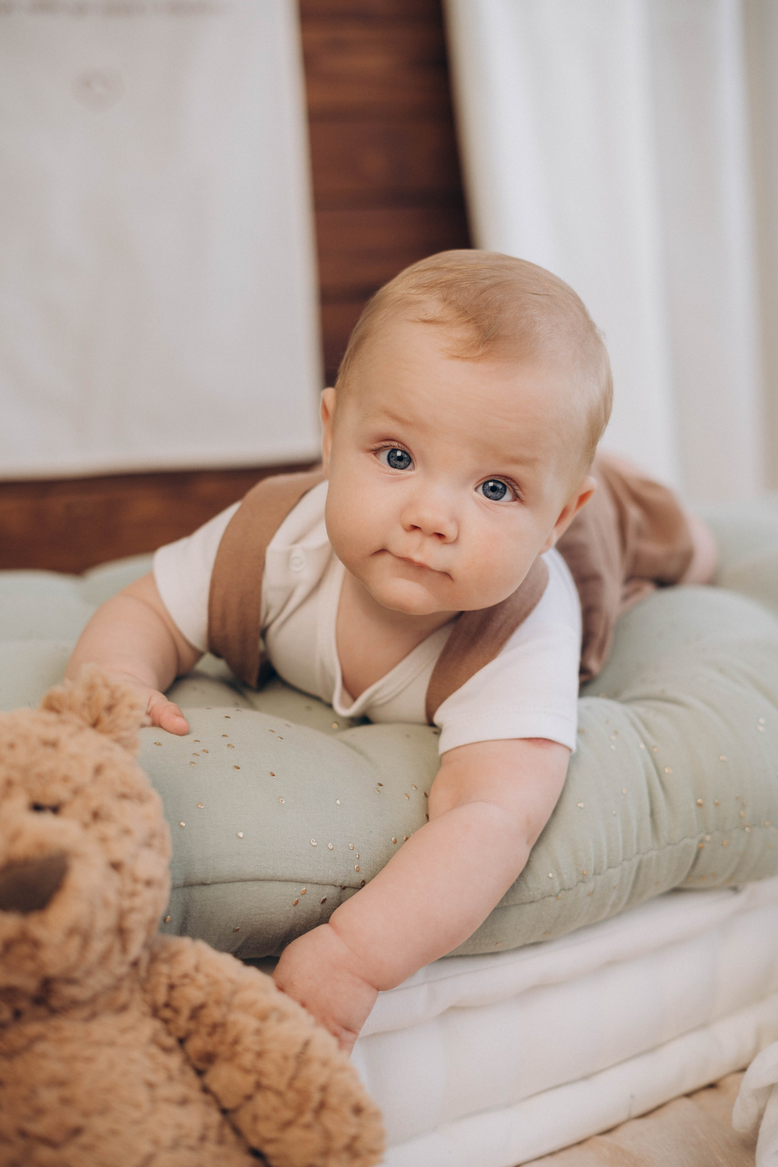 Детская фотосессия для Савелия 8 месяцев. Семейный фотограф СПб Анастасия Василь. Фотосессия на годик