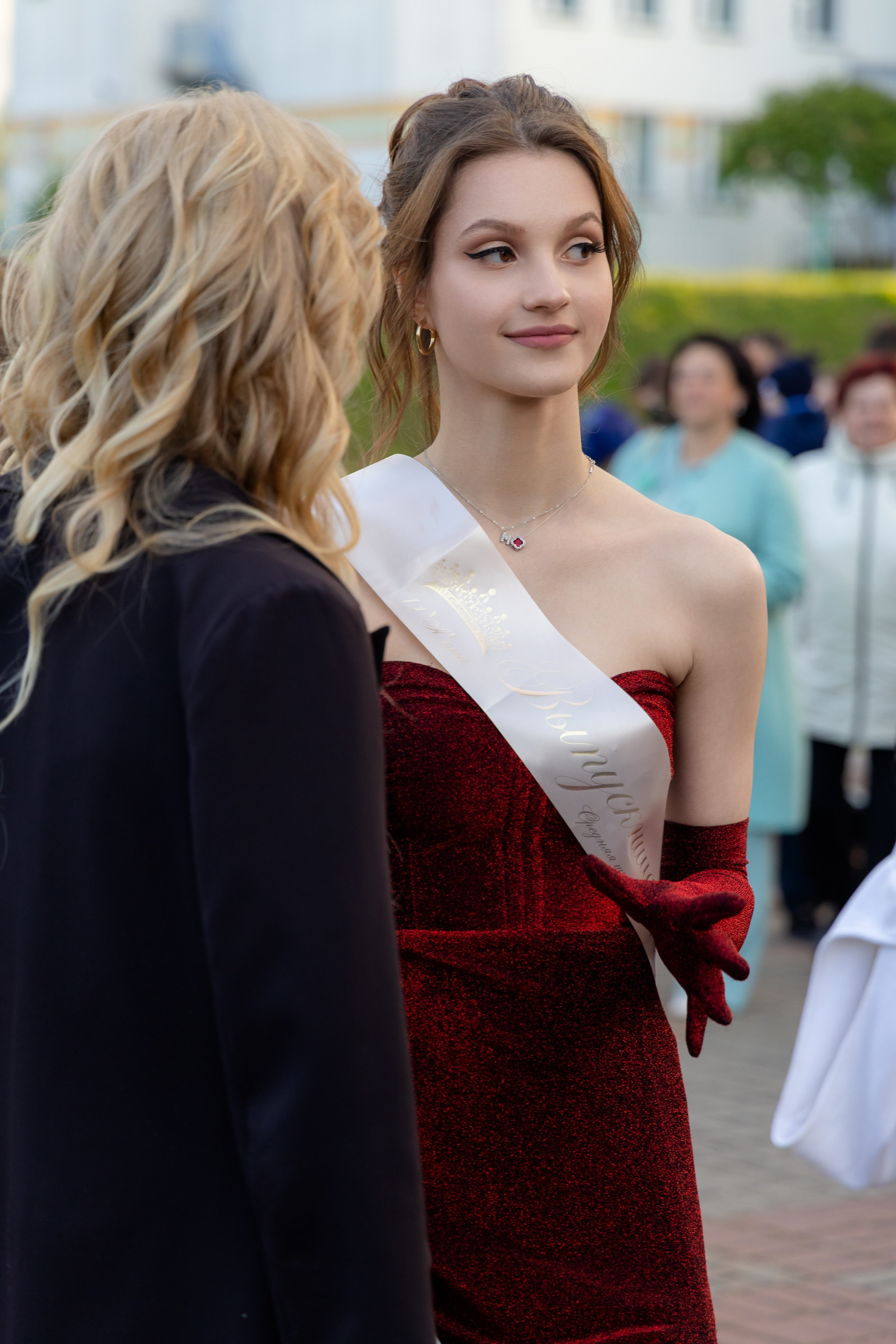 Школьный выпускной 2025 год в Минске, Беларуси. Свадебный фотограф в Минске/Беларуси Сергей Спиридонов