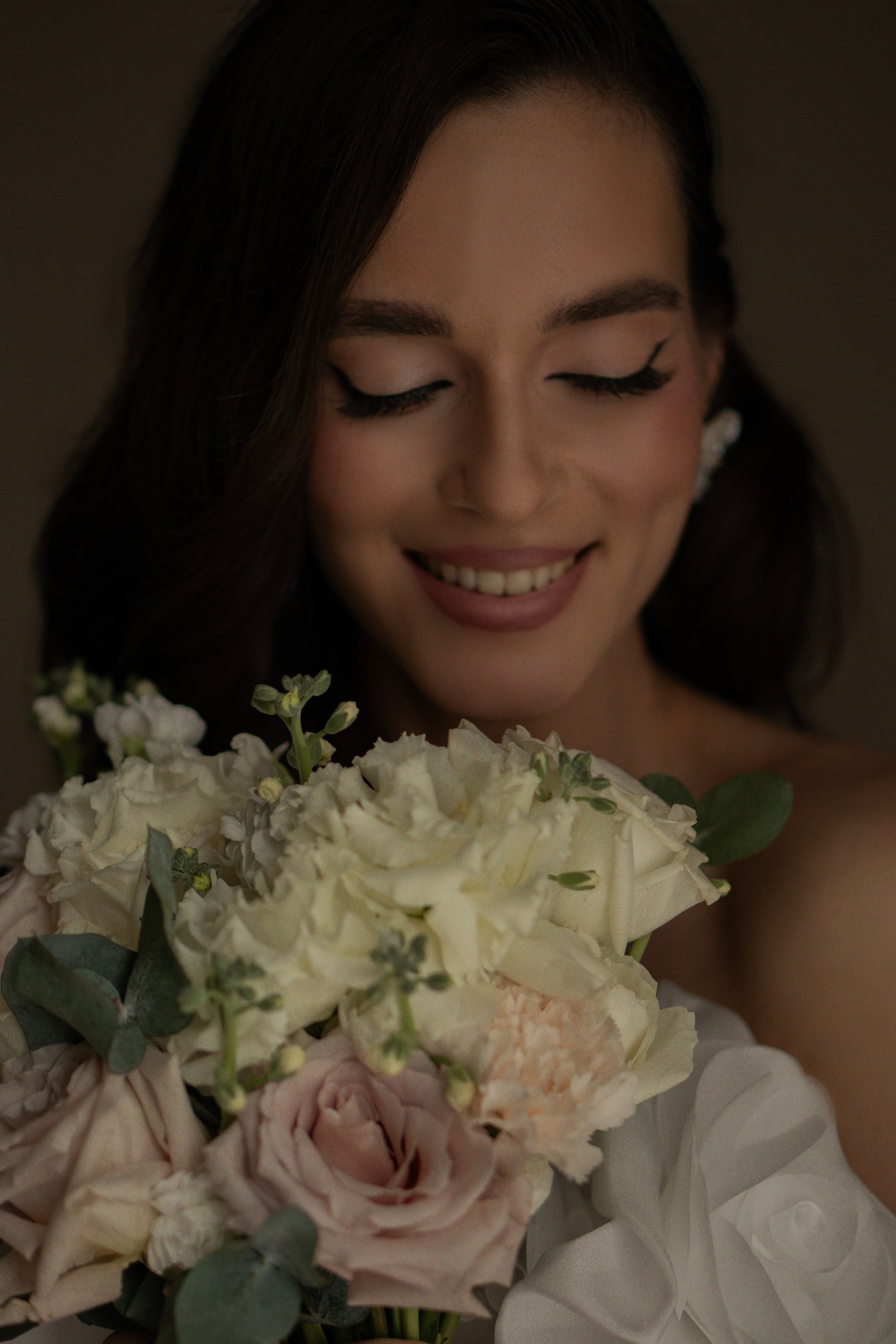 Свадебная в ретро-квартире. Фотограф Арина Шмакова