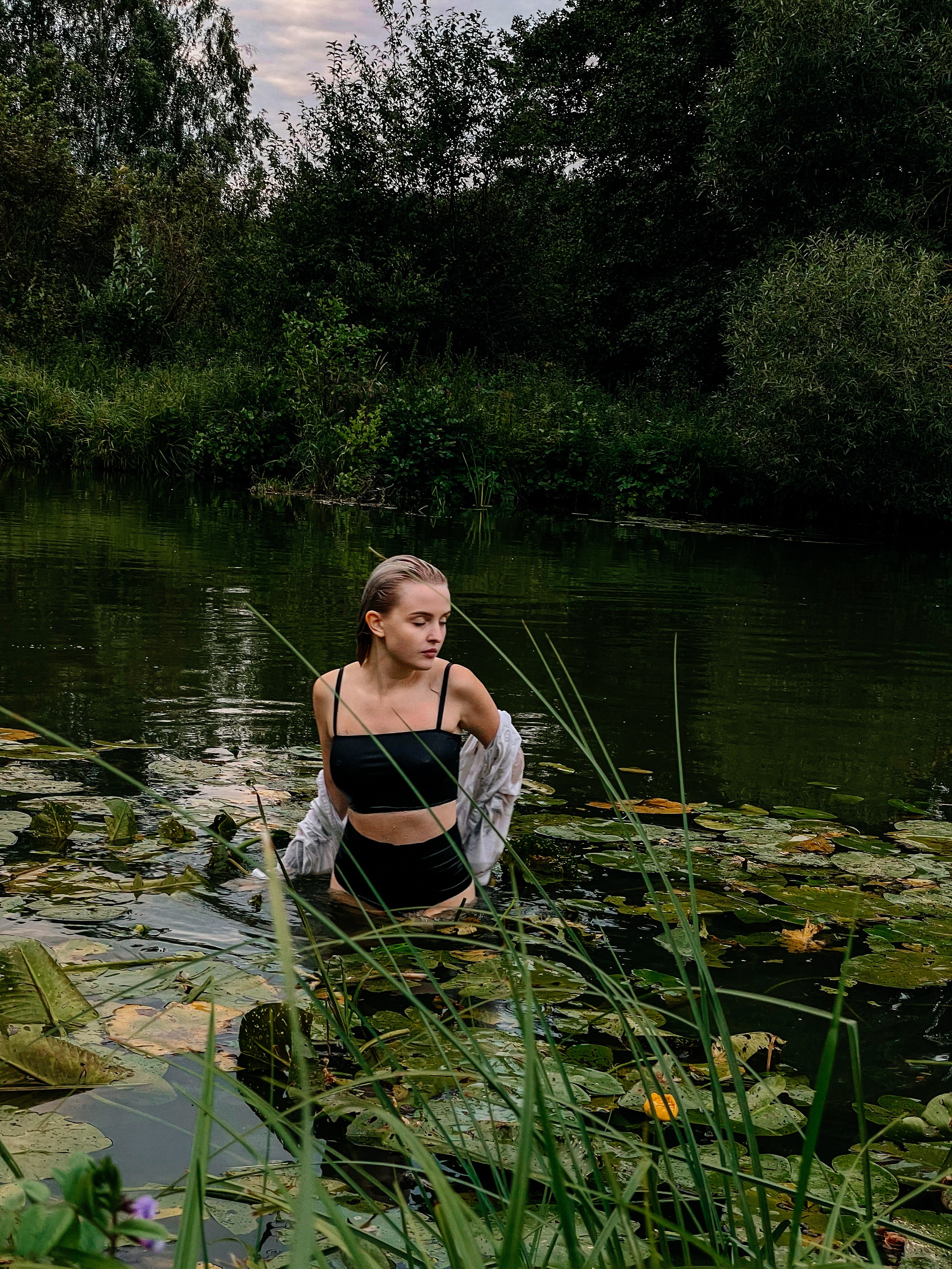 Съемка в воде. Марта Корженко — фотограф, контент фотограф, визуализатор бренда