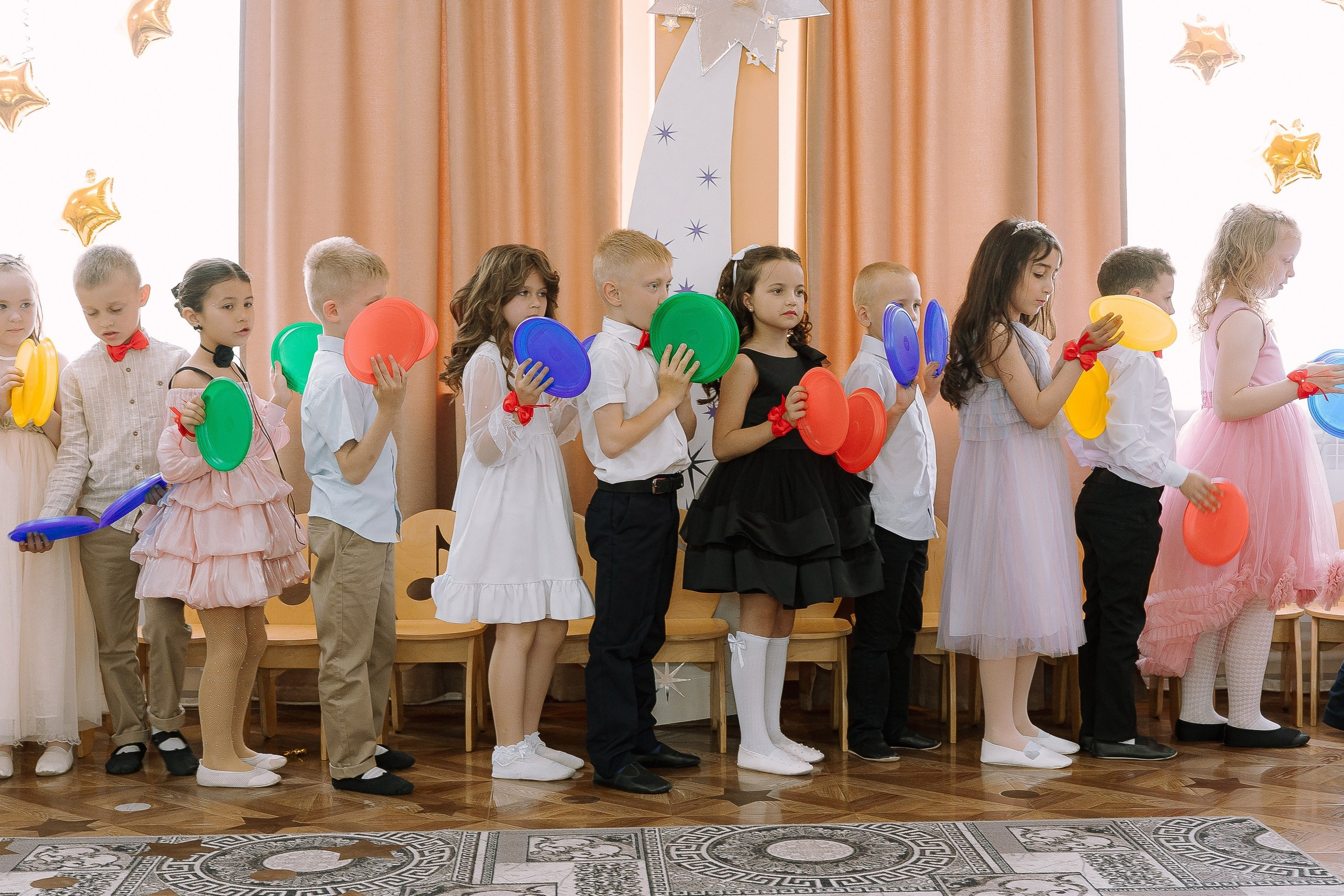 Выпускной в ДС 26. Выпускные альбомы Натальи Бутко: Новороссийск, Анапа, Геленджик