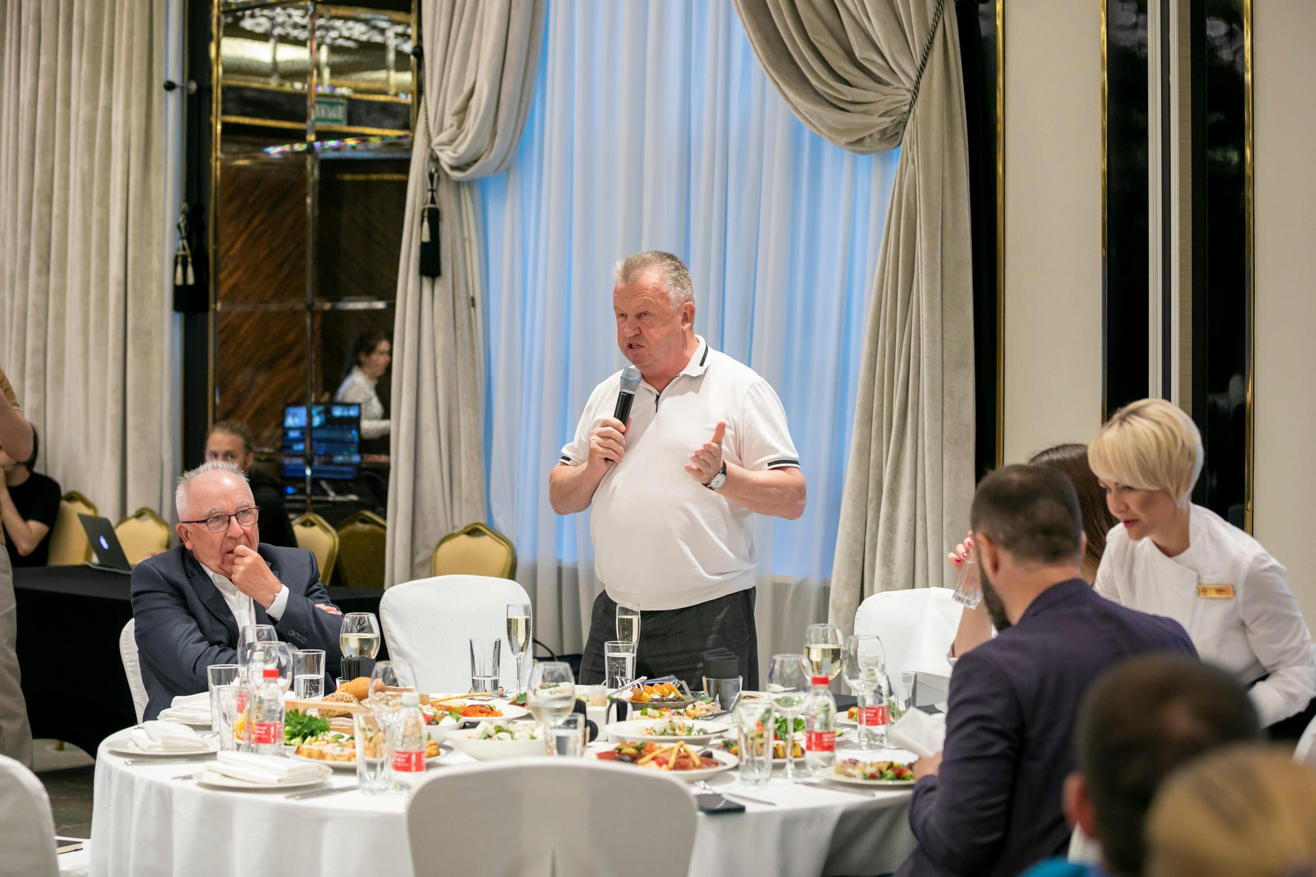 Бизнес — обед. Фотограф из Сочи Регина Труфанова