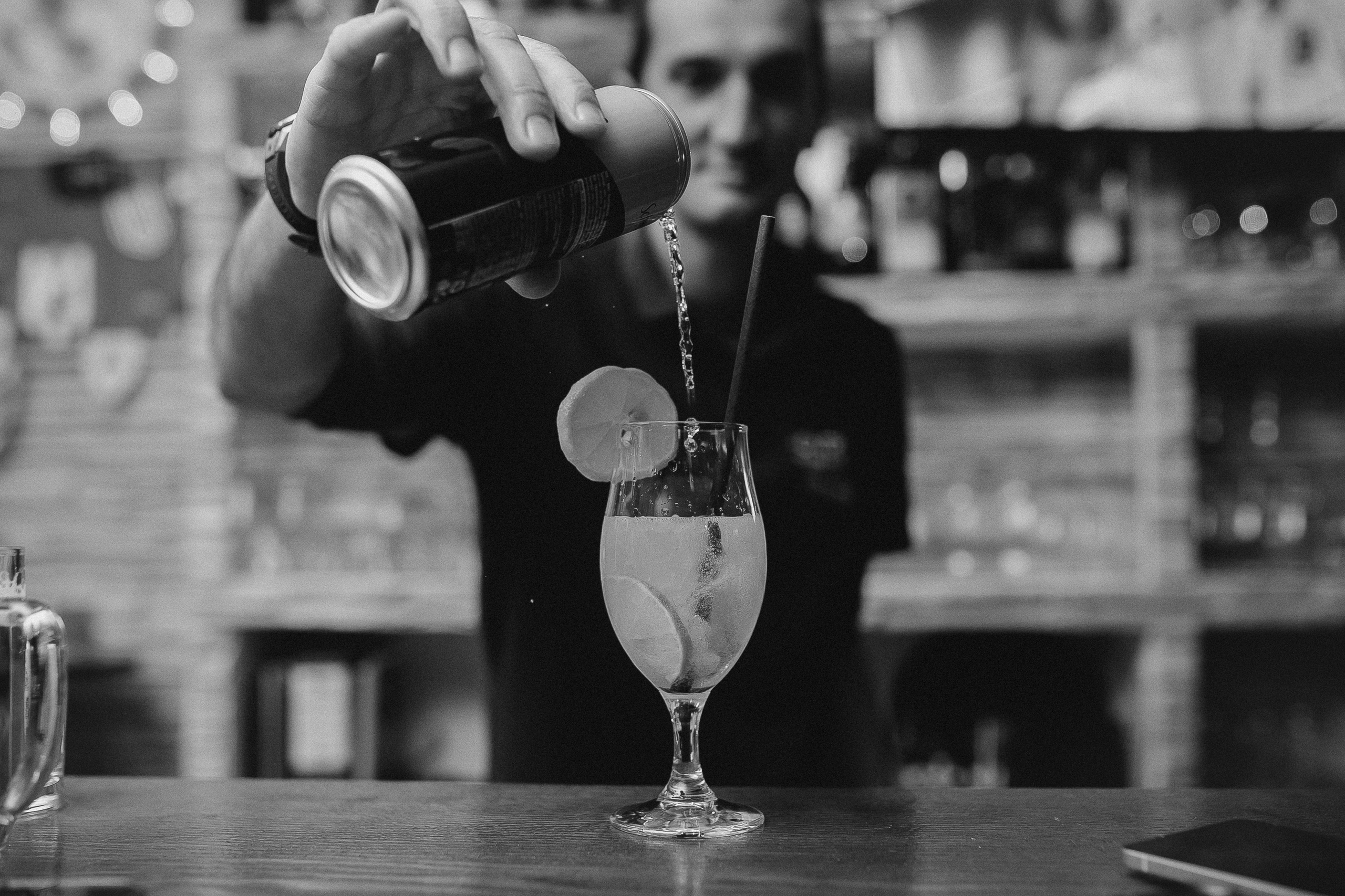 Репортажная фотосъёмка для бара в Херцег-Нови. Семейный и свадебный фотограф в Черногории Татьяна Белякова