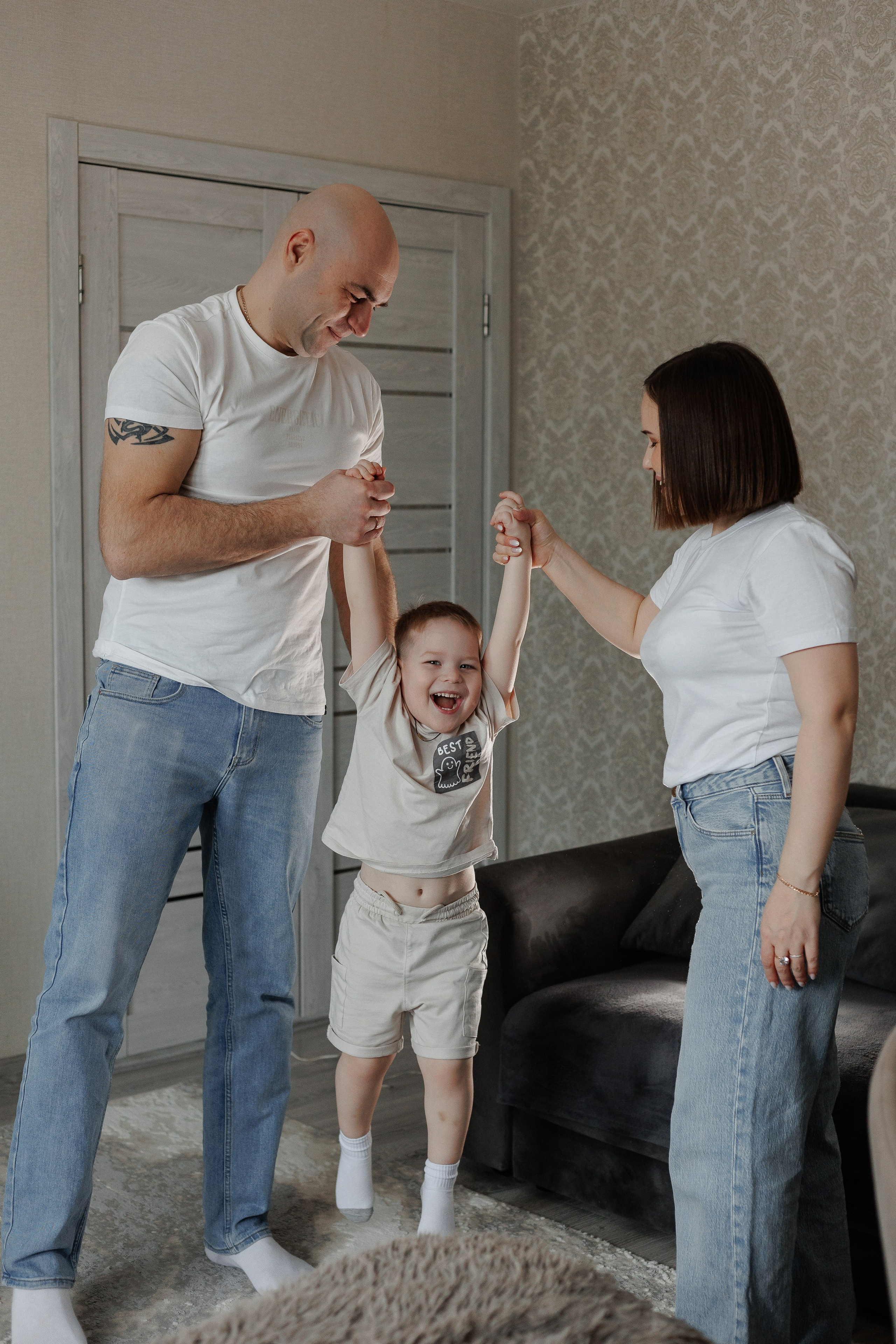 Ярослав, Анна, Даниил и Ярослав. Фотограф Татьяна Орлова