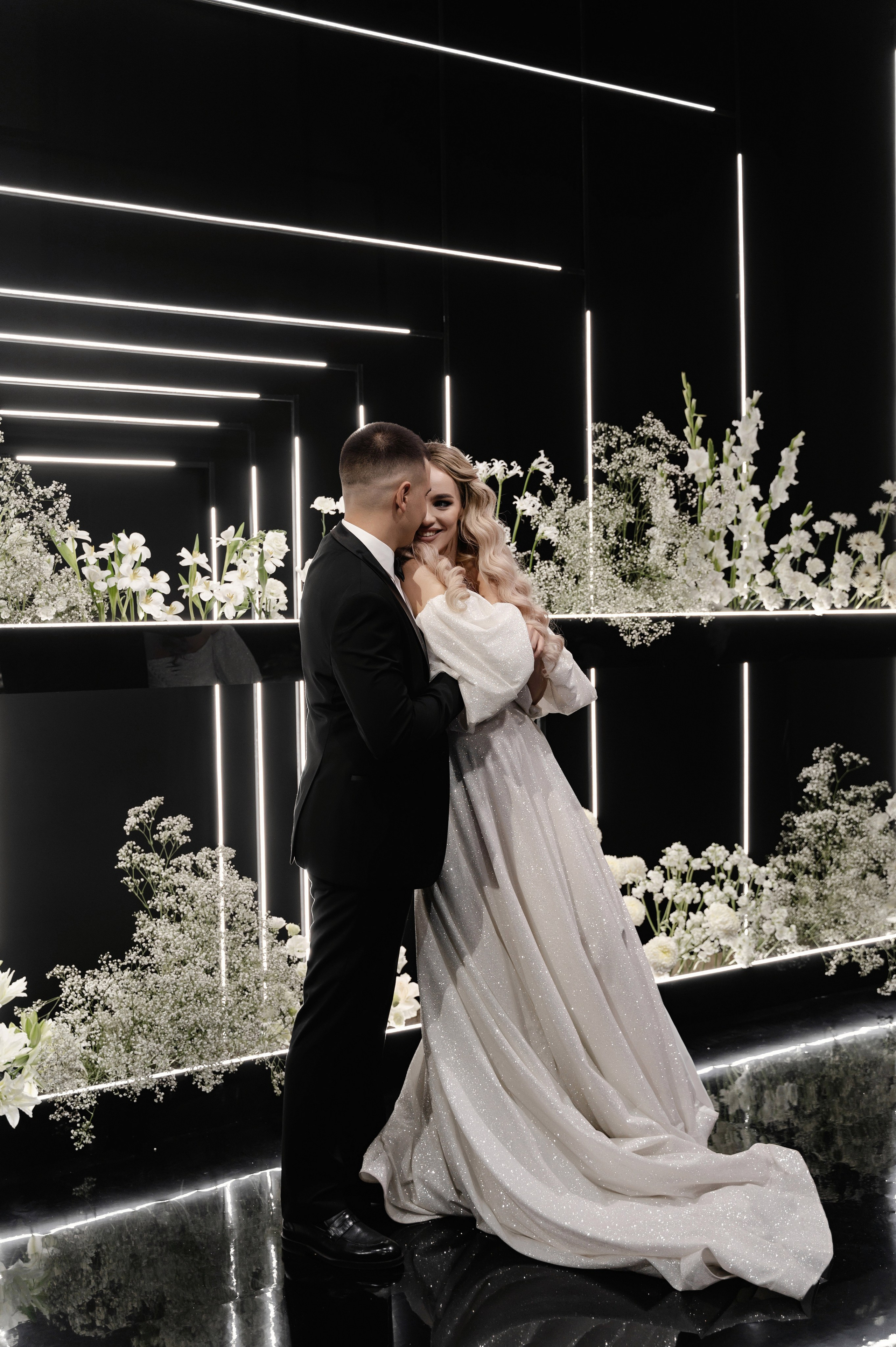 Свадебный день Романа и Анны в комплексе Пересвет Арена. Свадебный фотограф в Ростове Максимов Максим