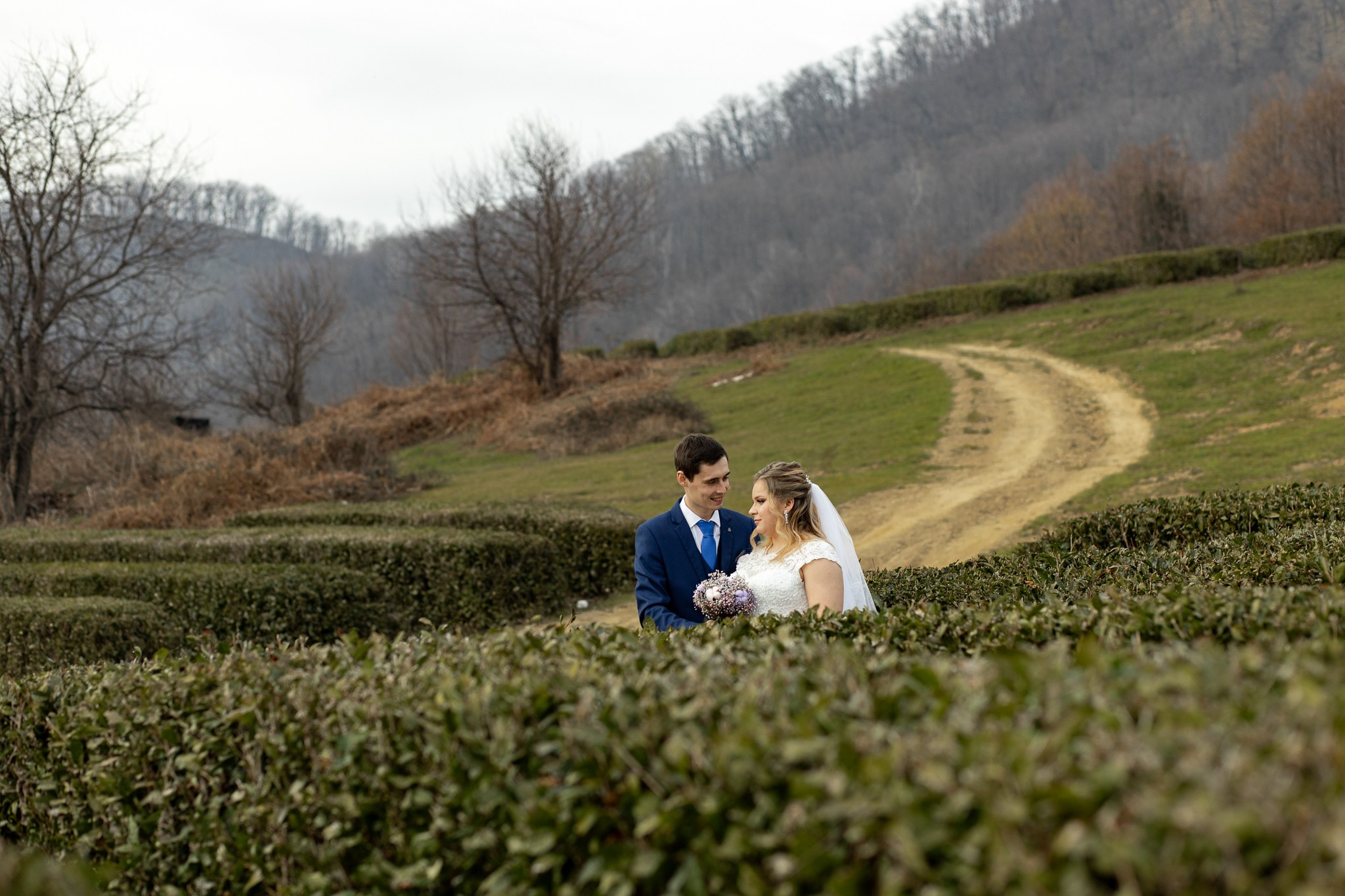 Свадебная история на природе: фотоальбом. Семейный и свадебный фотограф Ростове-на-Дону