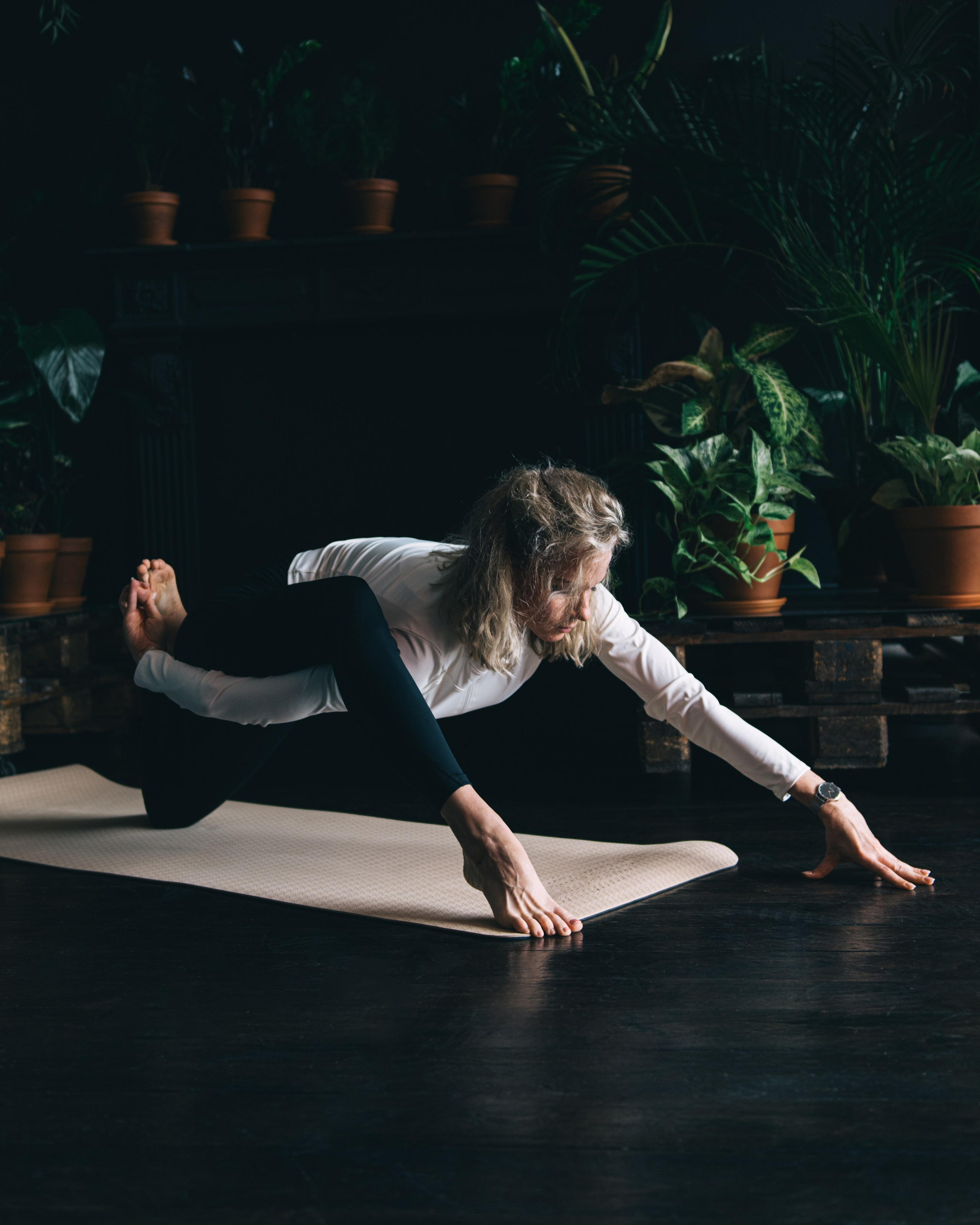 ЙОГА. ДИНА МИХНЕВА спортивный фотограф Москва