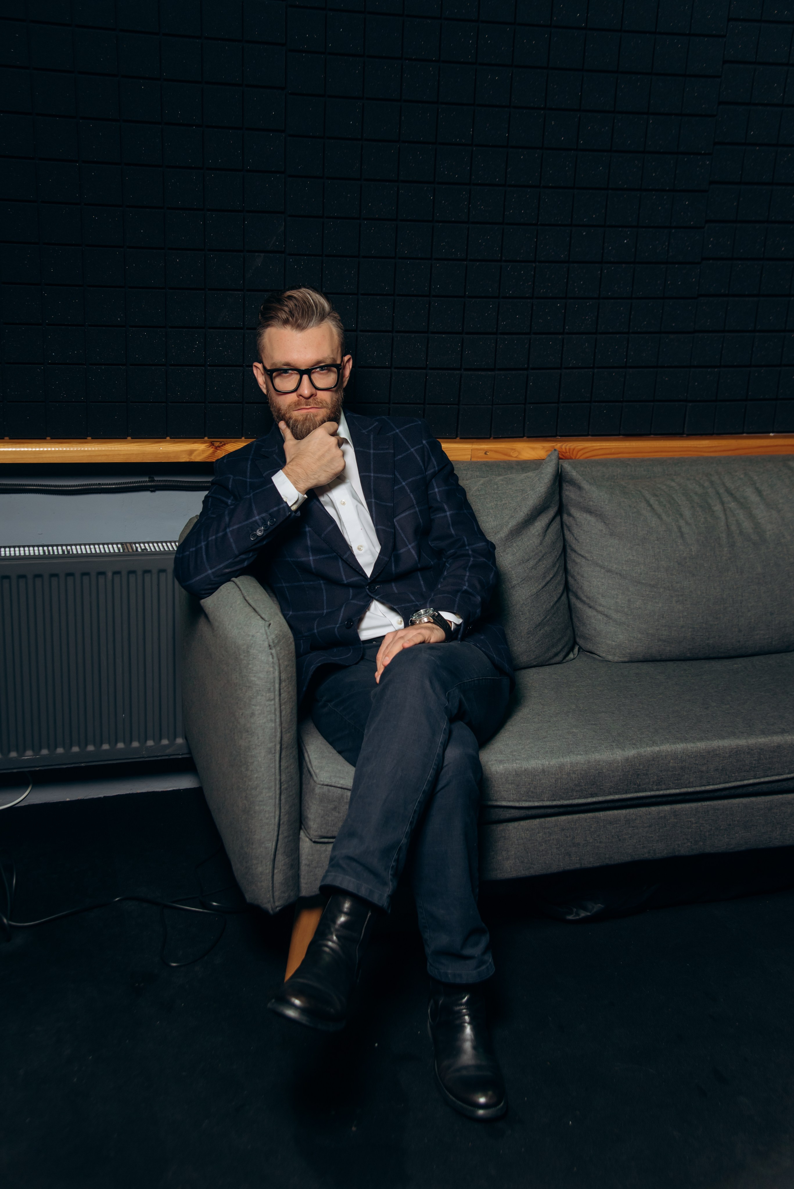 #деловойпортрет #бизнеспортрет #мужскойпортрет #профессиональныйпортрет #портретнаделовую #headshots #businessheadshot #corporateheadshot #геройнафото #студийнаяфотосессия #портретдлярезюме #портретдляLinkedIn #партнерскиепартнёры #мужскойстиль #деловойобраз