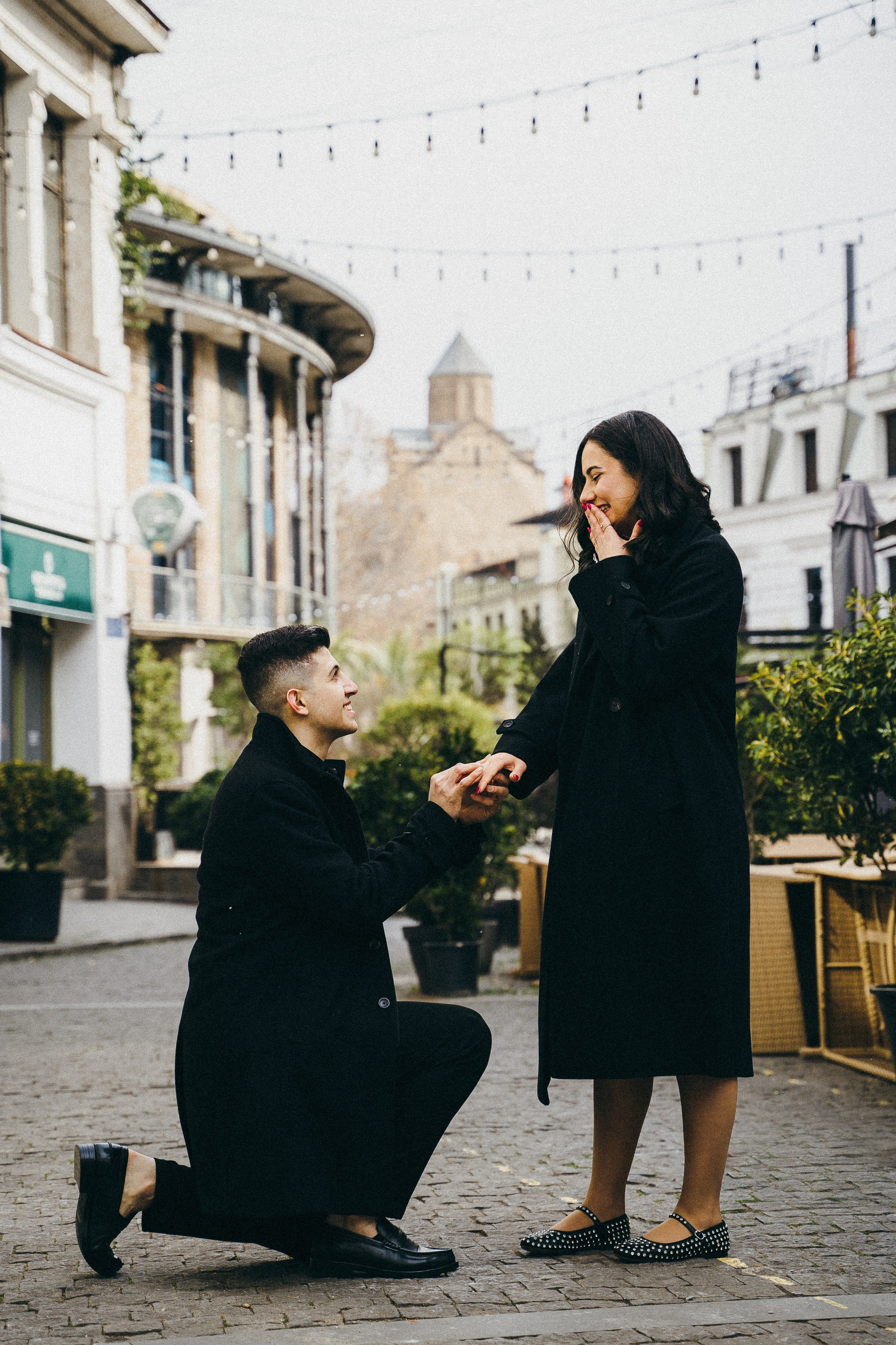 Девушка в красном