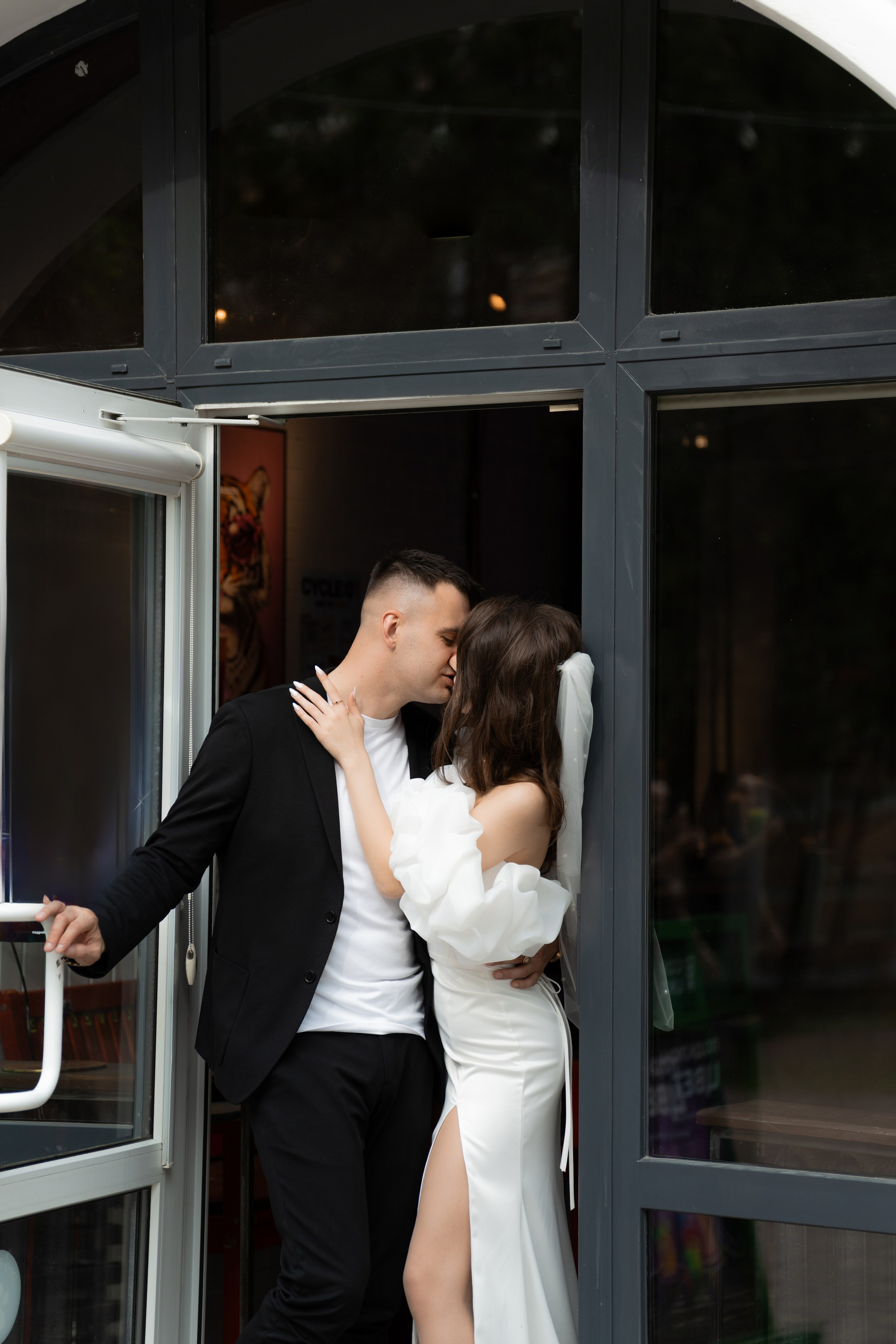 Свадебная съёмка от фотографа Владислава Блинова — Идеальный свадебный образ для вашего дня. Vladislav Blinov photographer